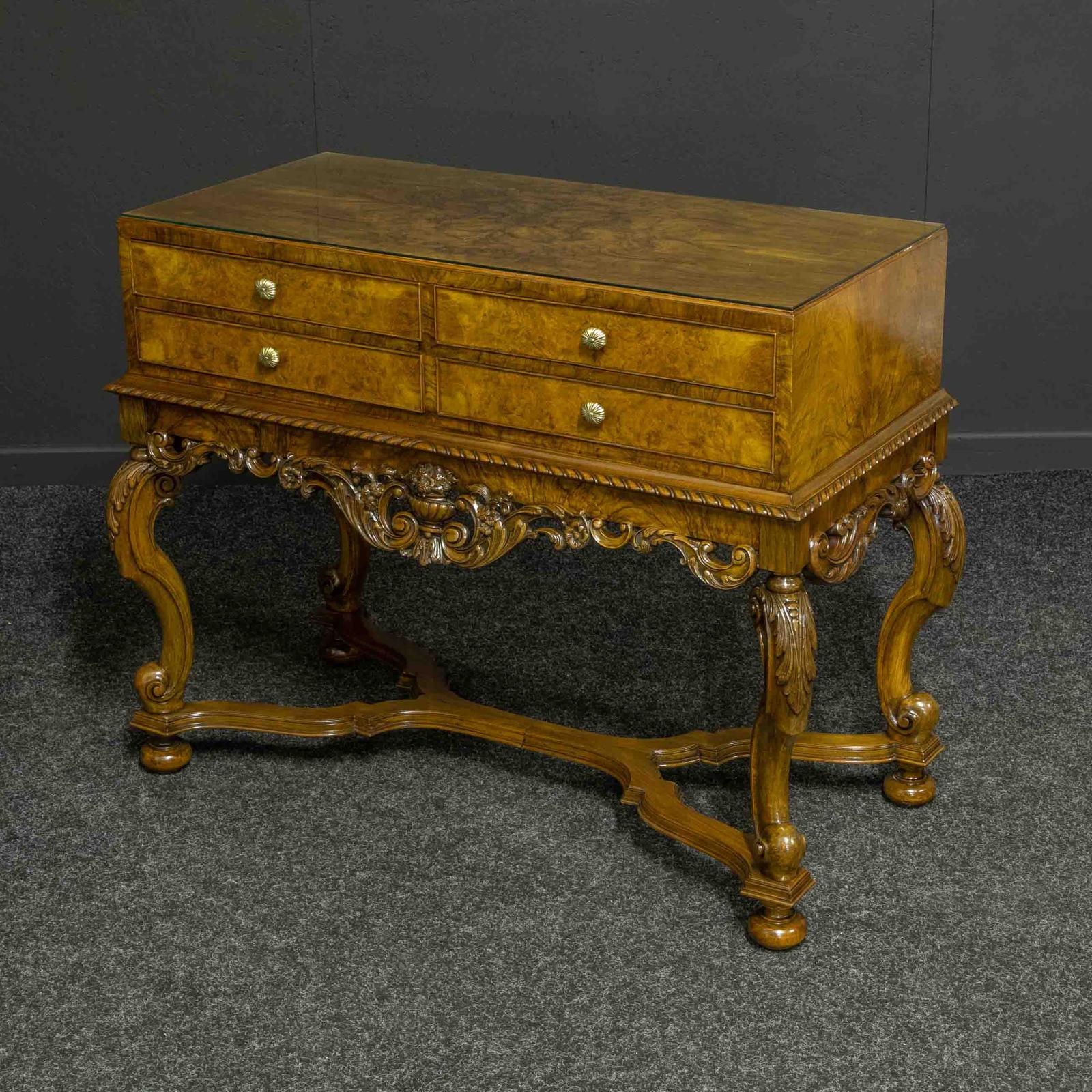 Burr Walnut Chest (1 of 13)