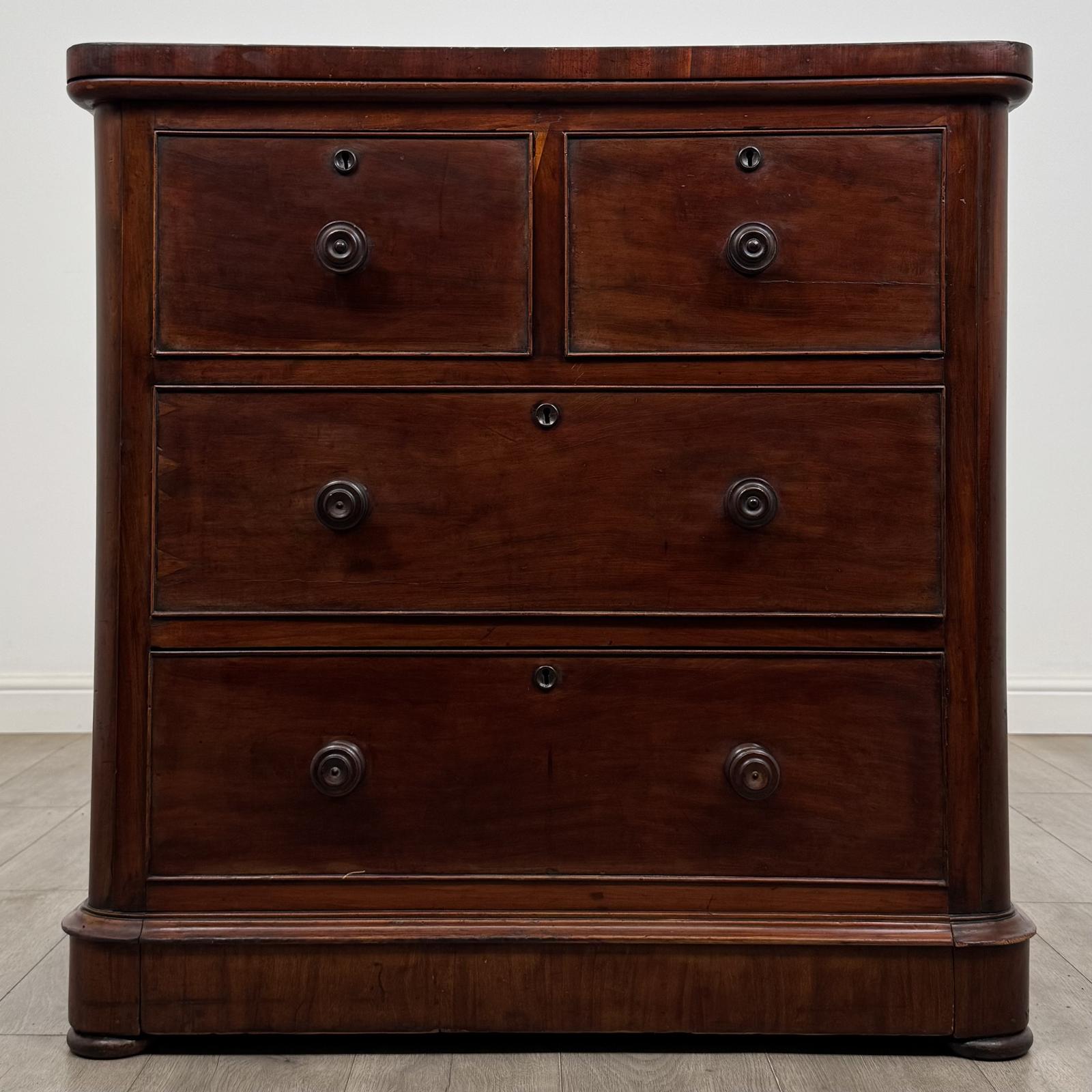 Antique 19th Century Victorian Chest of Drawers in Mahogany (1 of 11) Antique 19th Century Victorian Chest of Drawers in Mahogany (1 of 11)