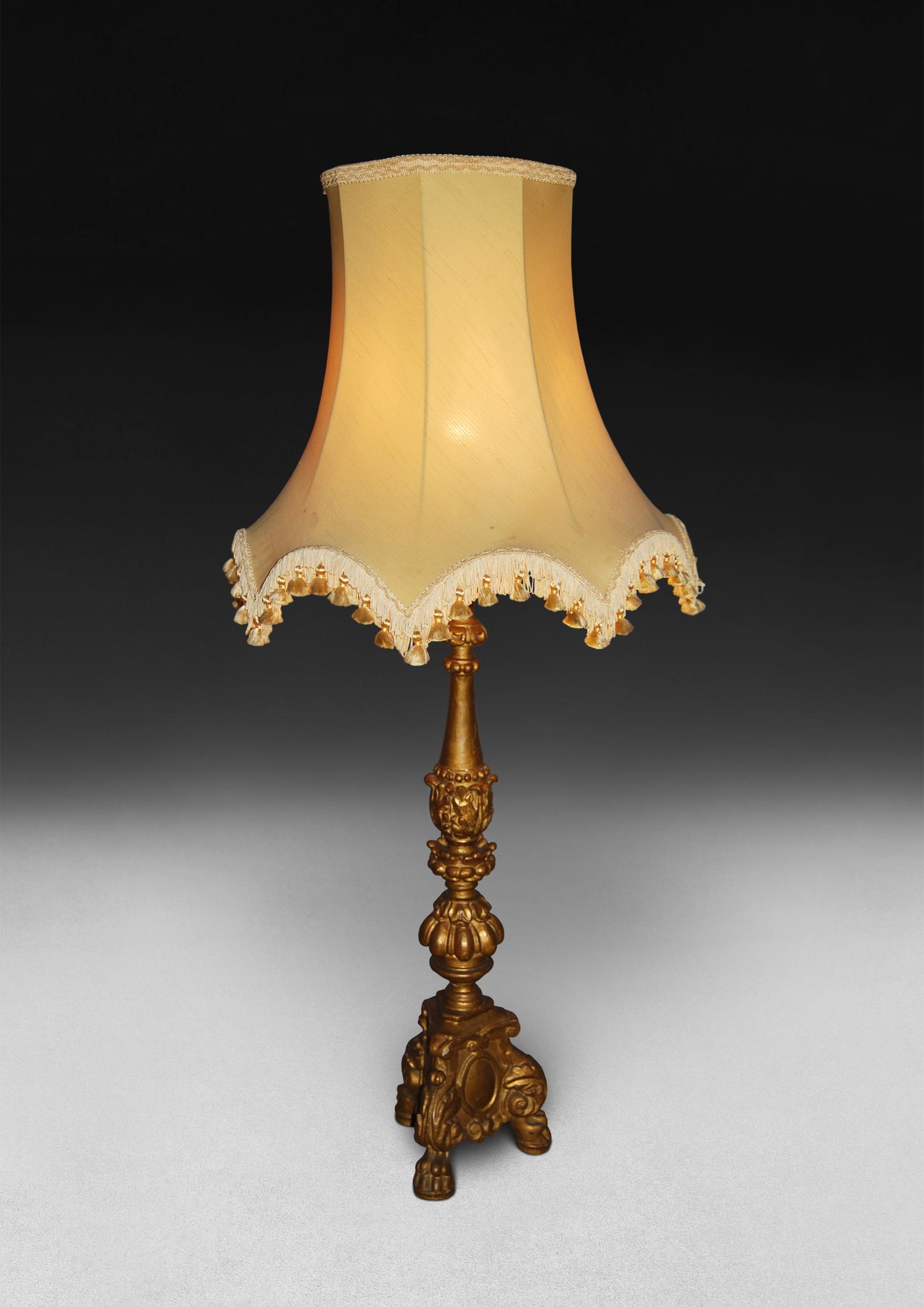 Mid 19th Century Carved Giltwood Lamp (1 of 1)
