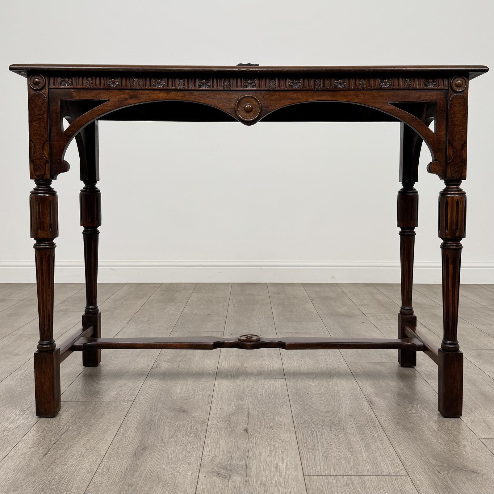 Antique 20th Century Side Table In Mahogany (1 of 9)