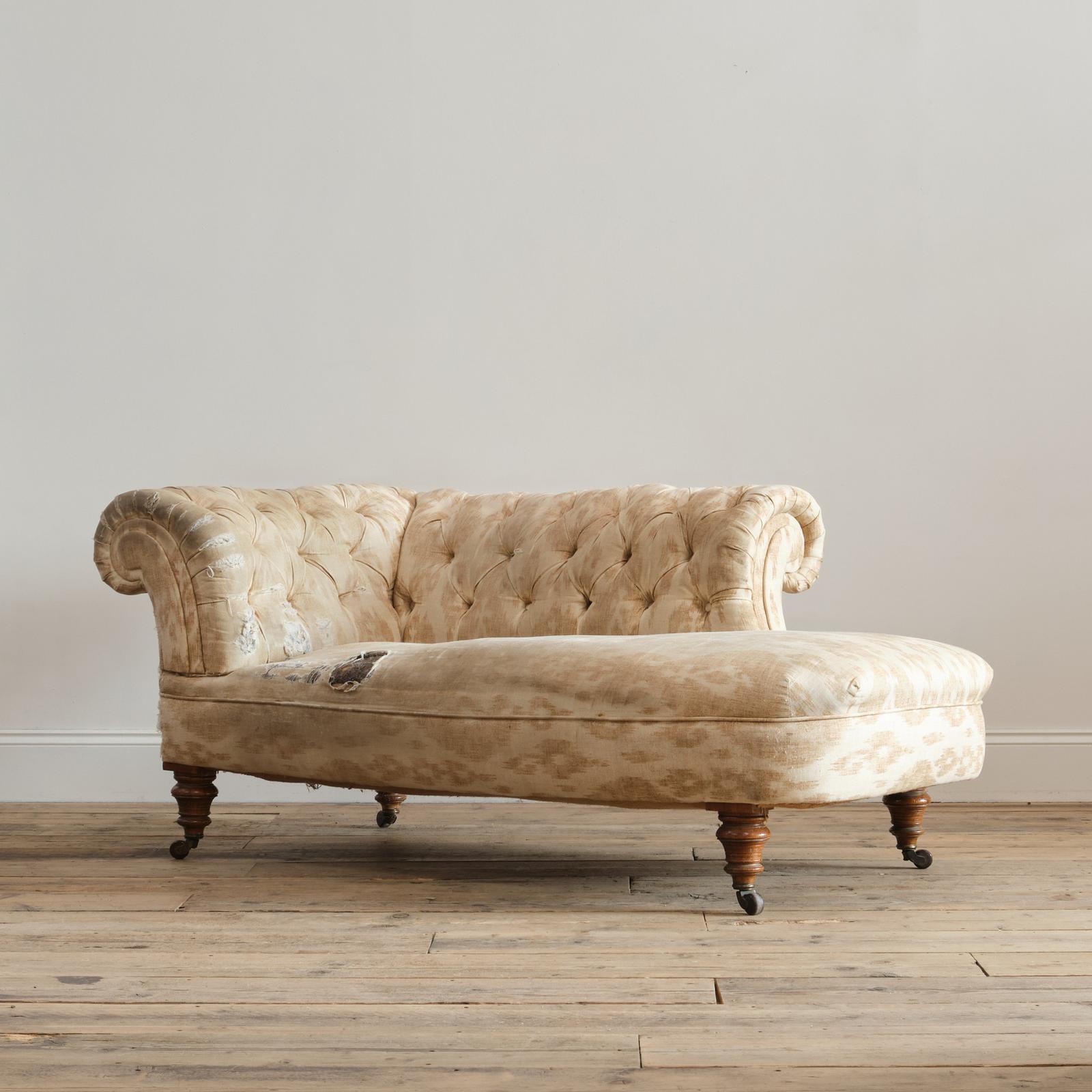 19th Century Chesterfield Chaise Longue by Jas Shoolbred (1 of 10)
