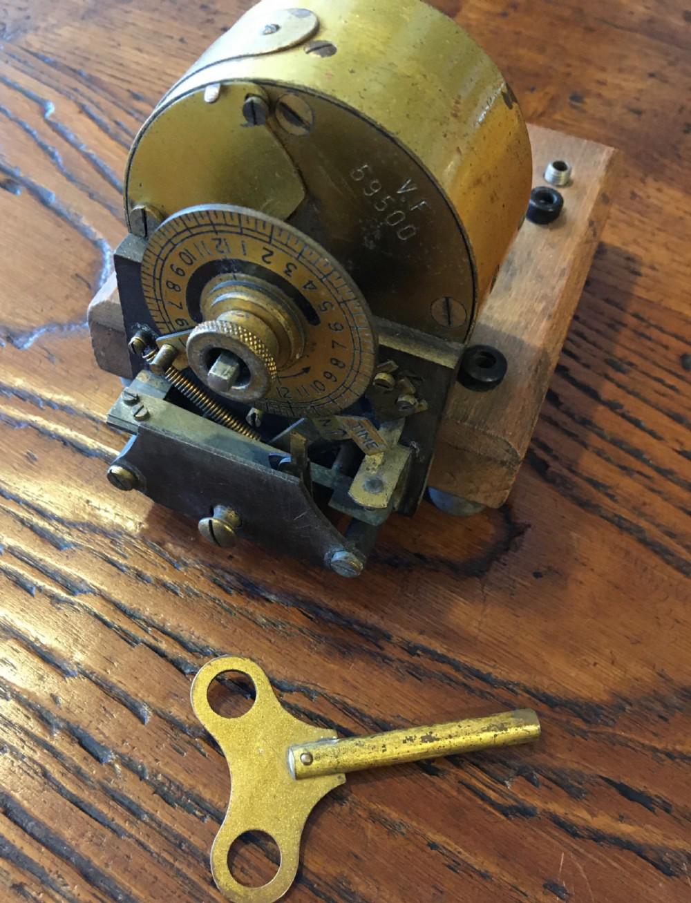 Clockwork Electrical Timing Switch (1 of 5)