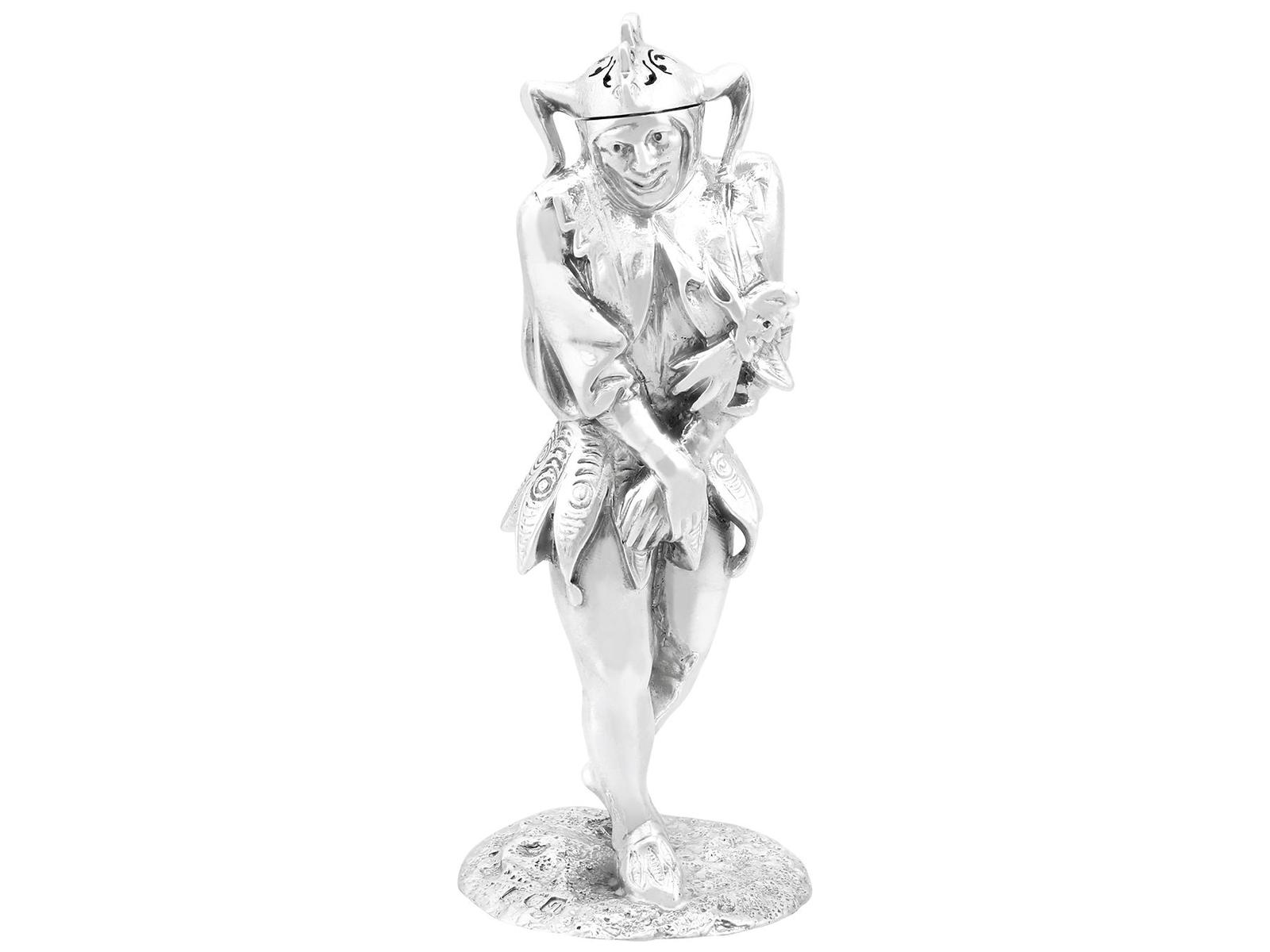 Sterling Silver Jester Pepper - Antique 1911 (1 of 12)