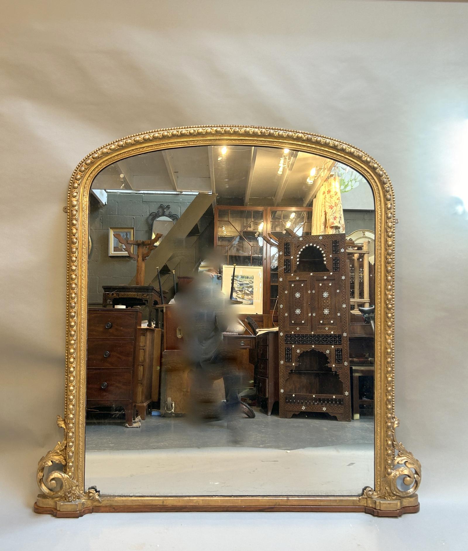 Victorian Gilt Overmantle Mirror (1 of 10) Victorian Gilt Overmantle Mirror (1 of 10)