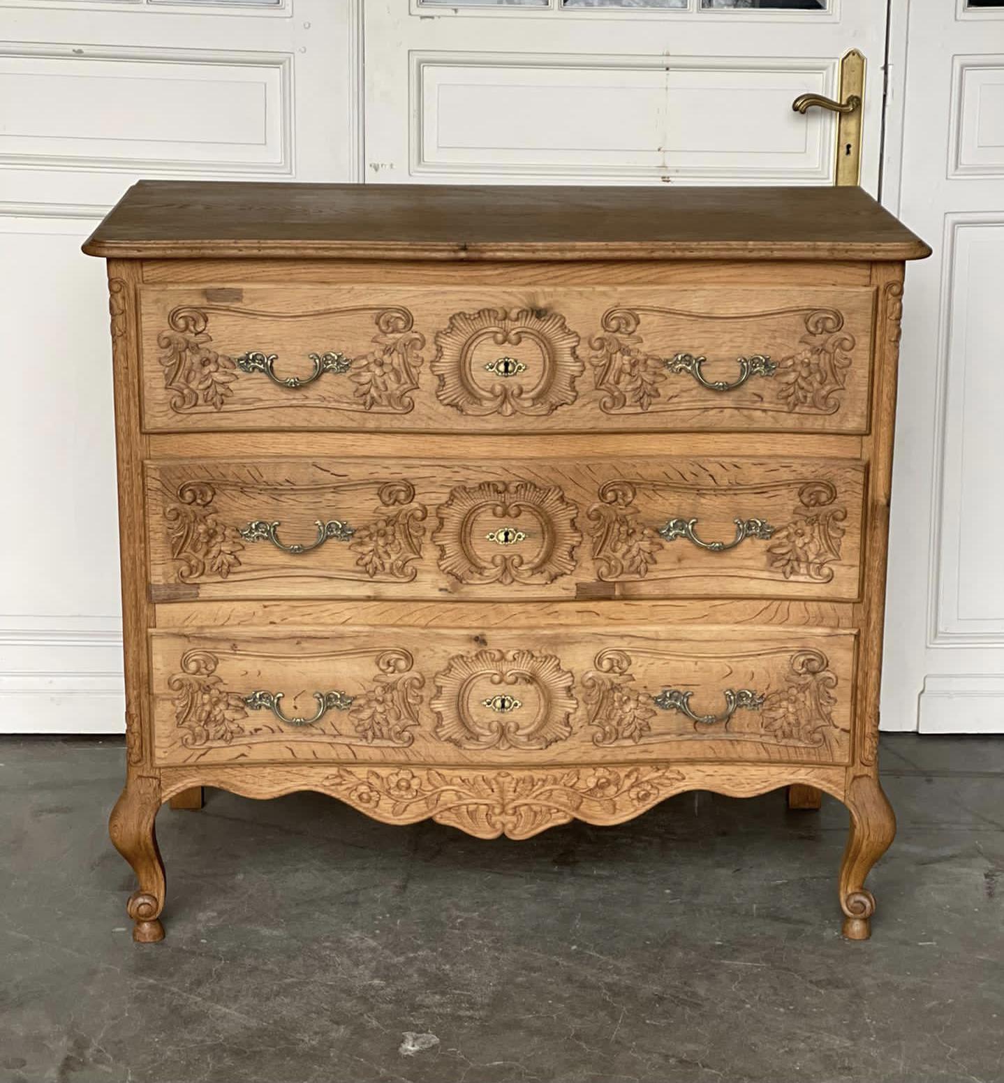 French Bleached Oak Commode Chest of Drawers (1 of 1)