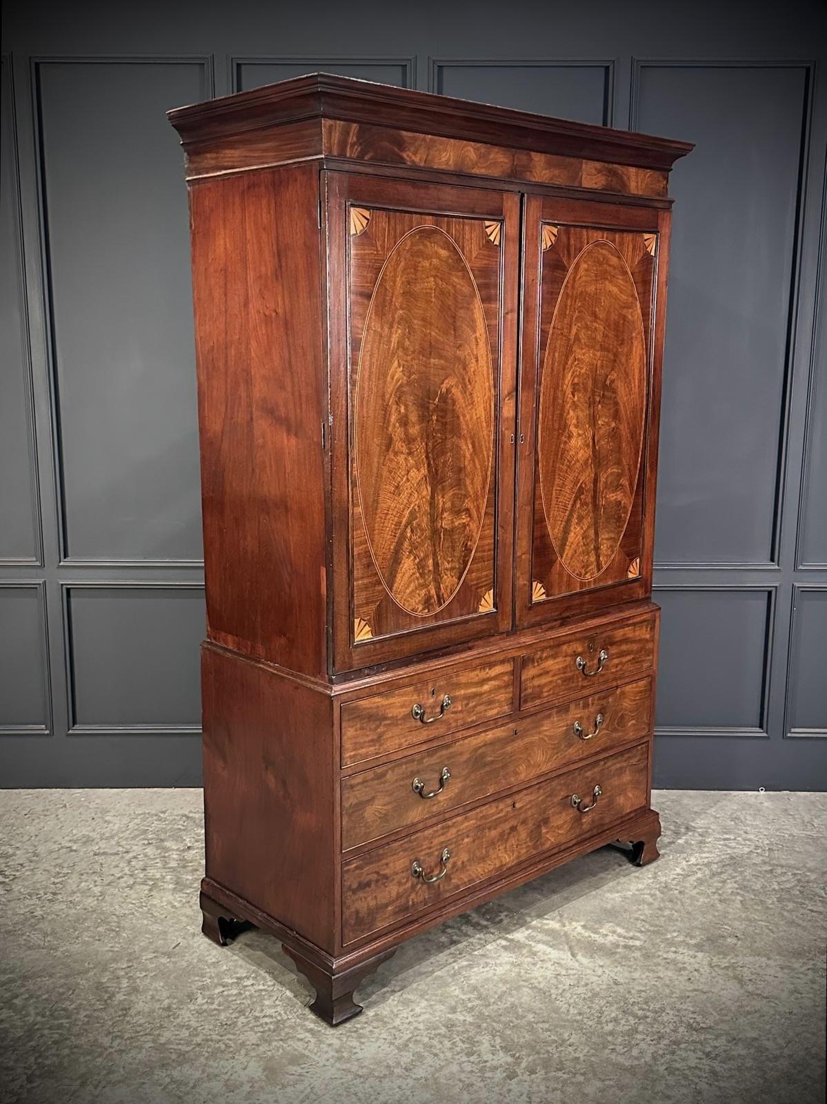Georgian Inlaid Mahogany Gentlemans Wardrobe (1 of 8) Georgian Inlaid Mahogany Gentlemans Wardrobe (1 of 8)