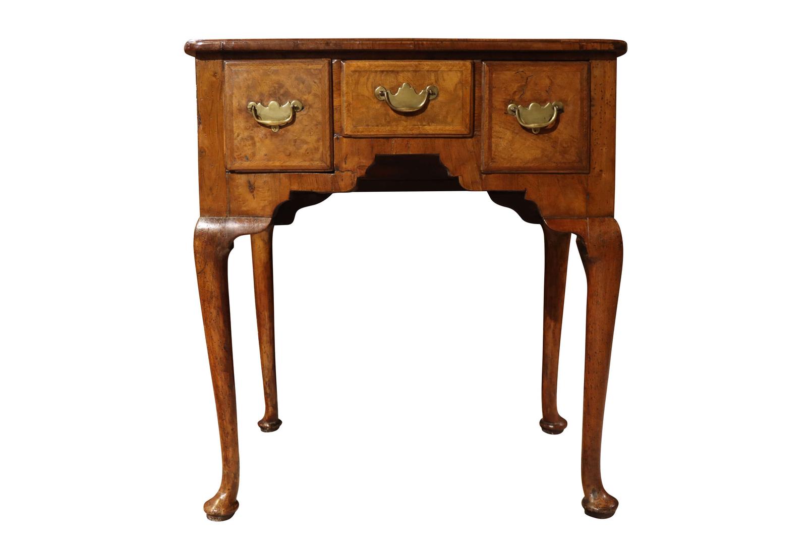 George II Feather Banded Walnut Lowboy with Three Drawers c.1780 (1 of 5) George II Feather Banded Walnut Lowboy with Three Drawers c.1780 (1 of 5)