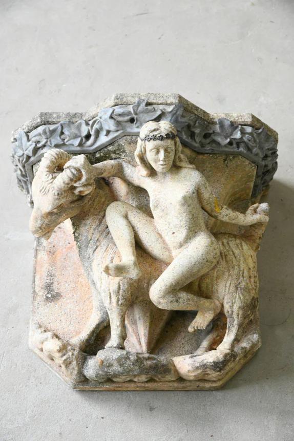 Venus & Pan Composite Corbel (1 of 11)