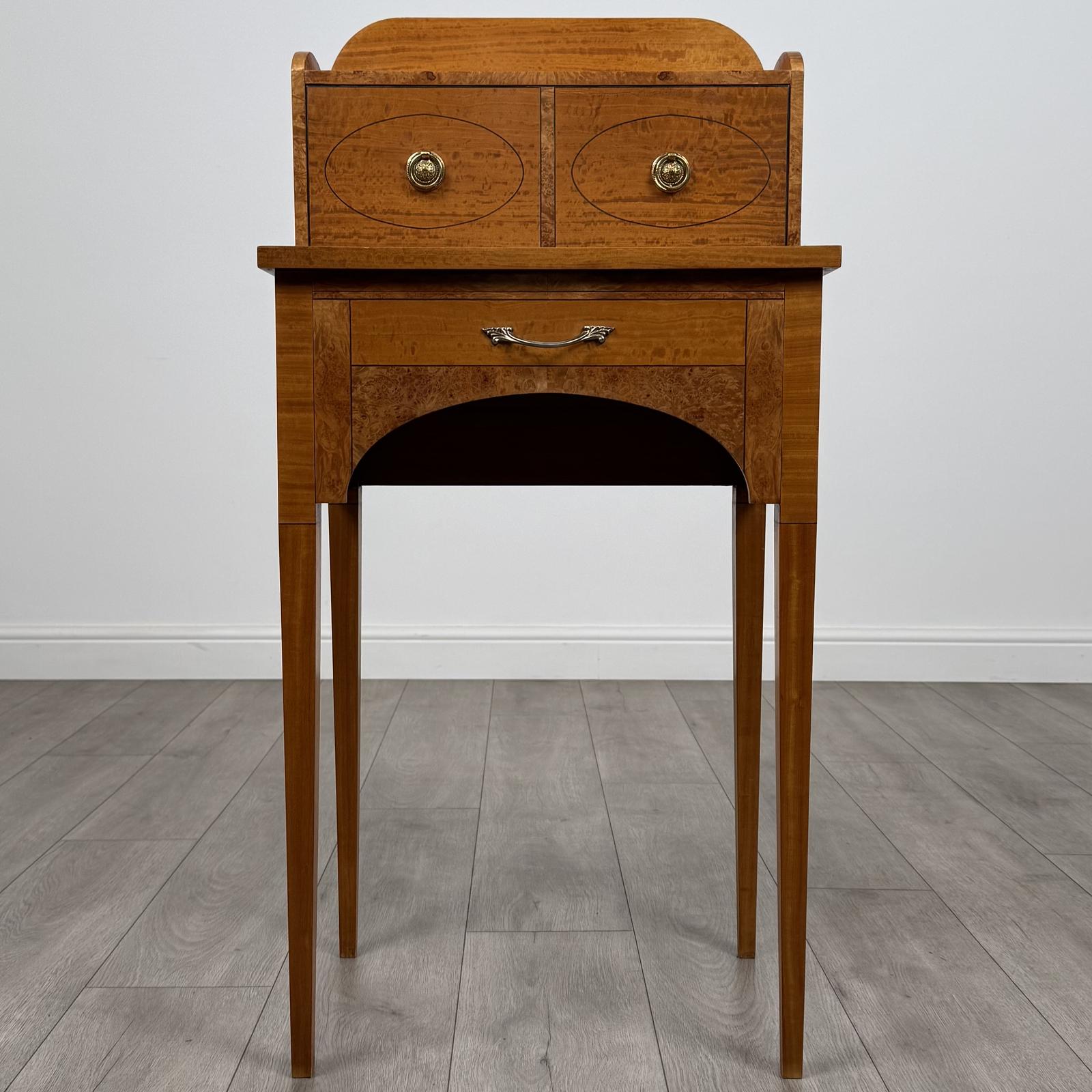 Antique 20th Century Fine Quality Cabinet In Satinwood (1 of 13)