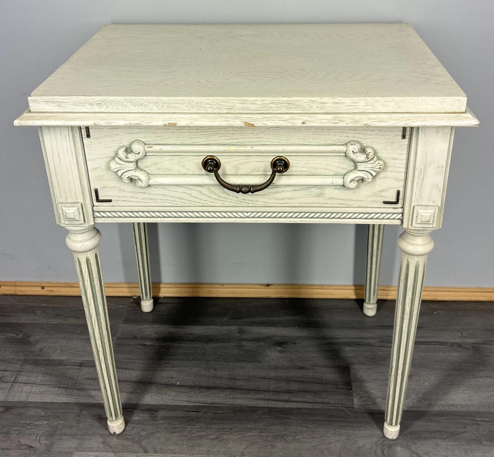 Bedside Table Vintage France Shabby Chic Carved Cabinet (1 of 13) Bedside Table Vintage France Shabby Chic Carved Cabinet (1 of 13)