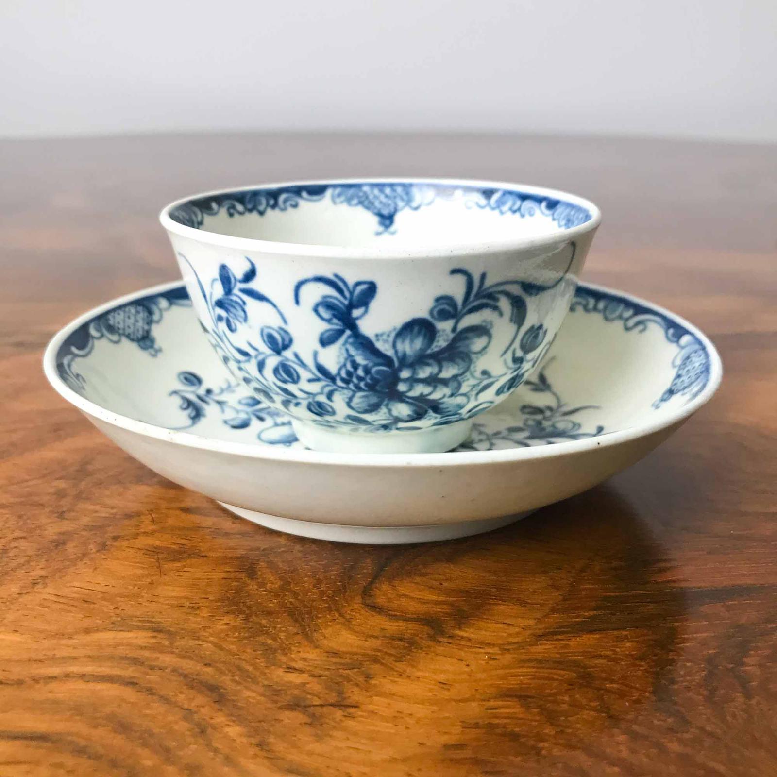 First Period Worcester Mansfield Pattern Tea Bowl & Saucer (1 of 5) First Period Worcester Mansfield Pattern Tea Bowl & Saucer (1 of 5)