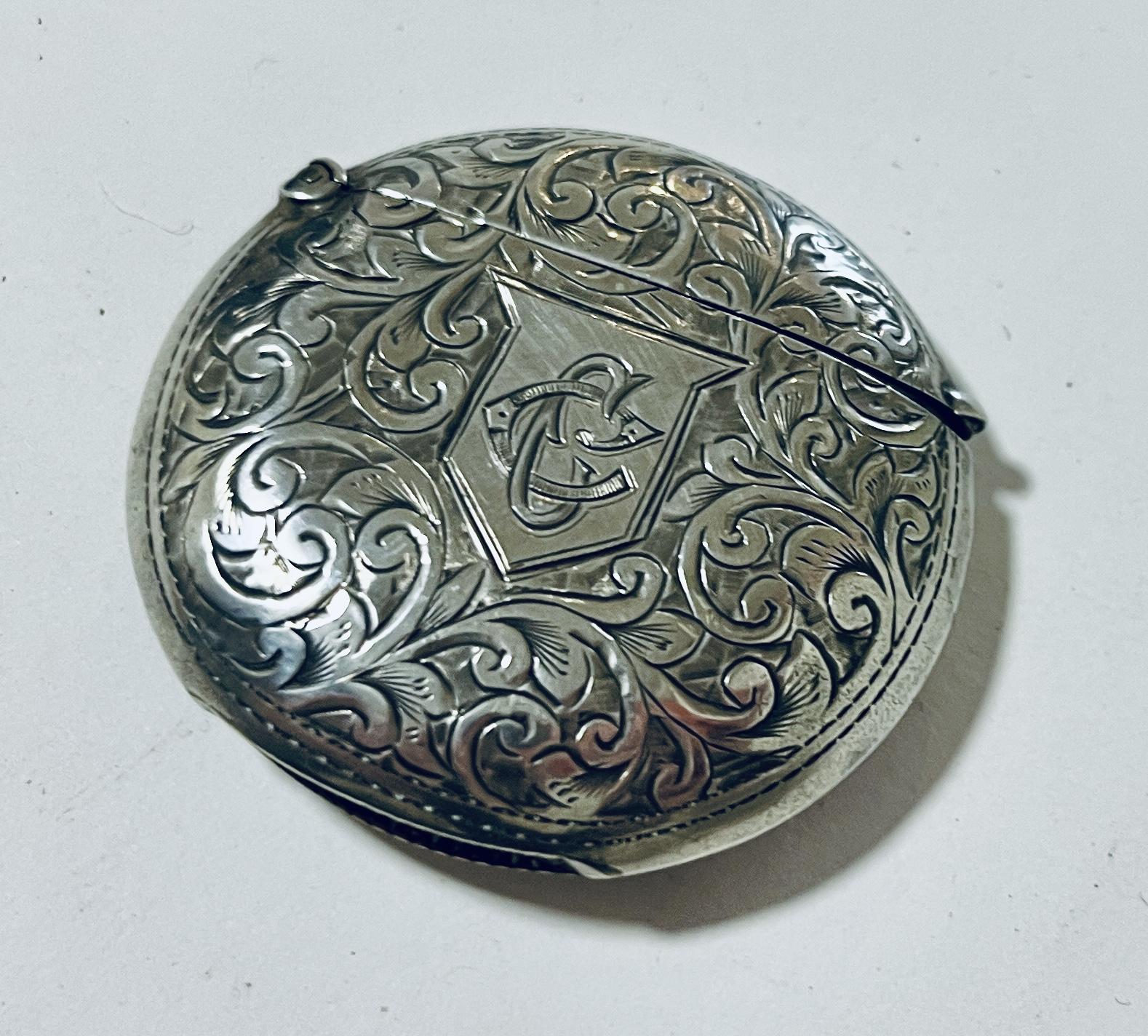 Victorian Silver Vesta Case (1 of 8) Victorian Silver Vesta Case (1 of 8)