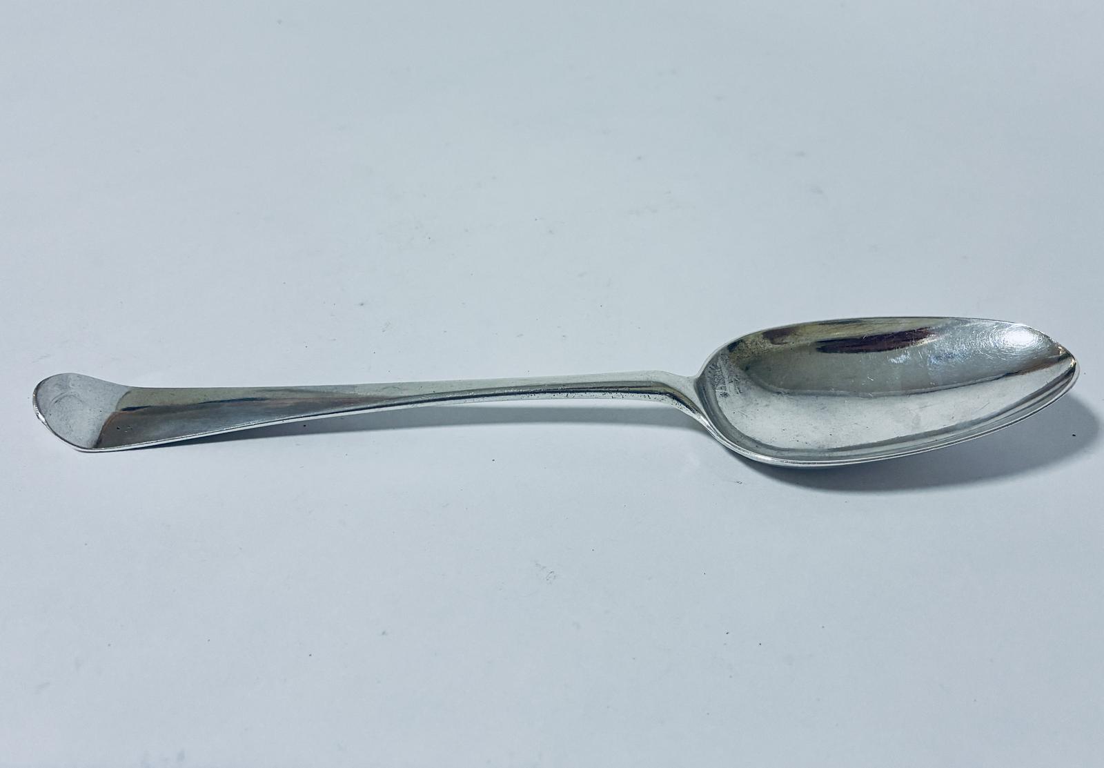 18th Century Silver Serving Spoon (1 of 10) 18th Century Silver Serving Spoon (1 of 10)