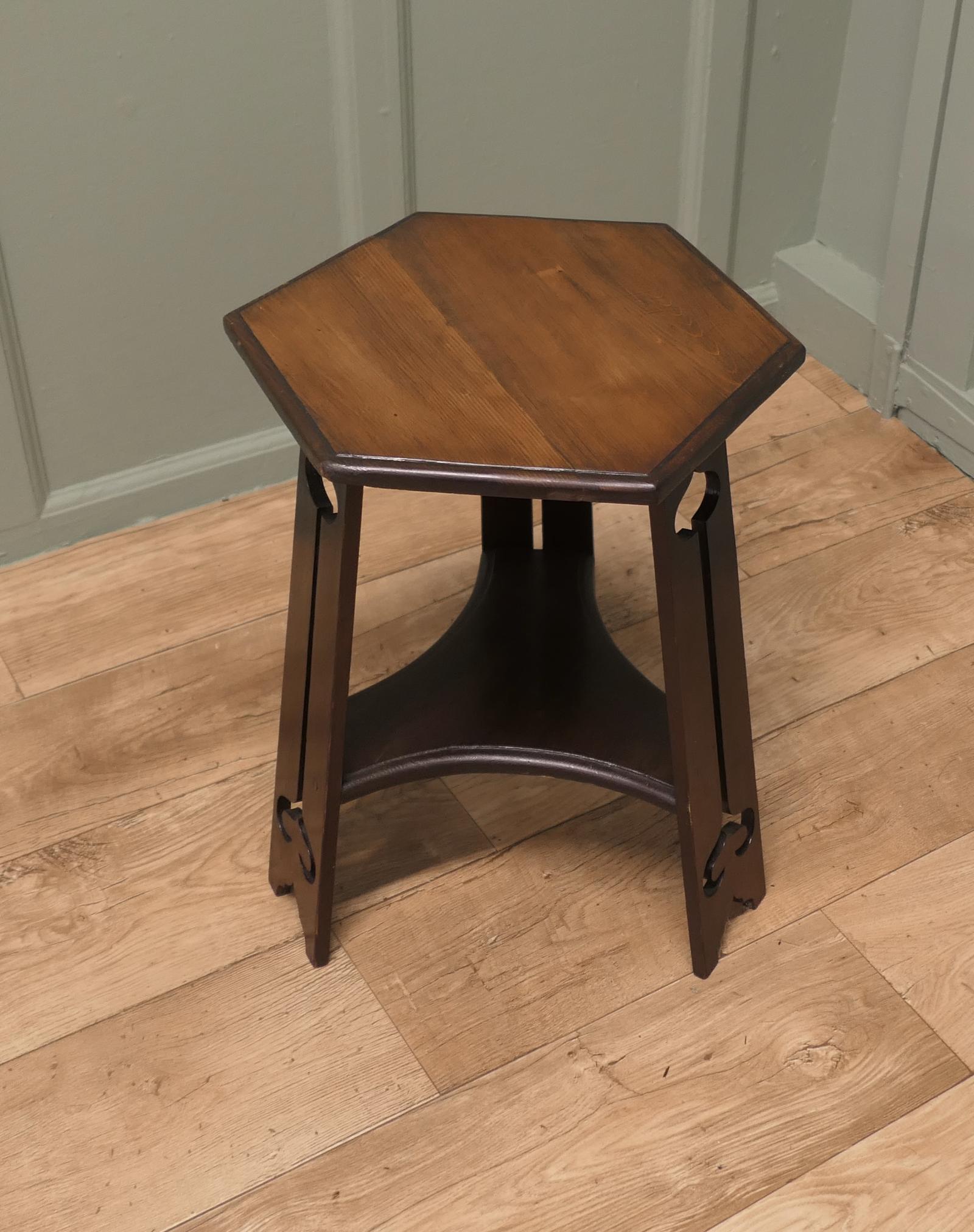 Arts & Crafts Octagonal Plant Stand / Coffee Table (1 of 6) Arts & Crafts Octagonal Plant Stand / Coffee Table (1 of 6)