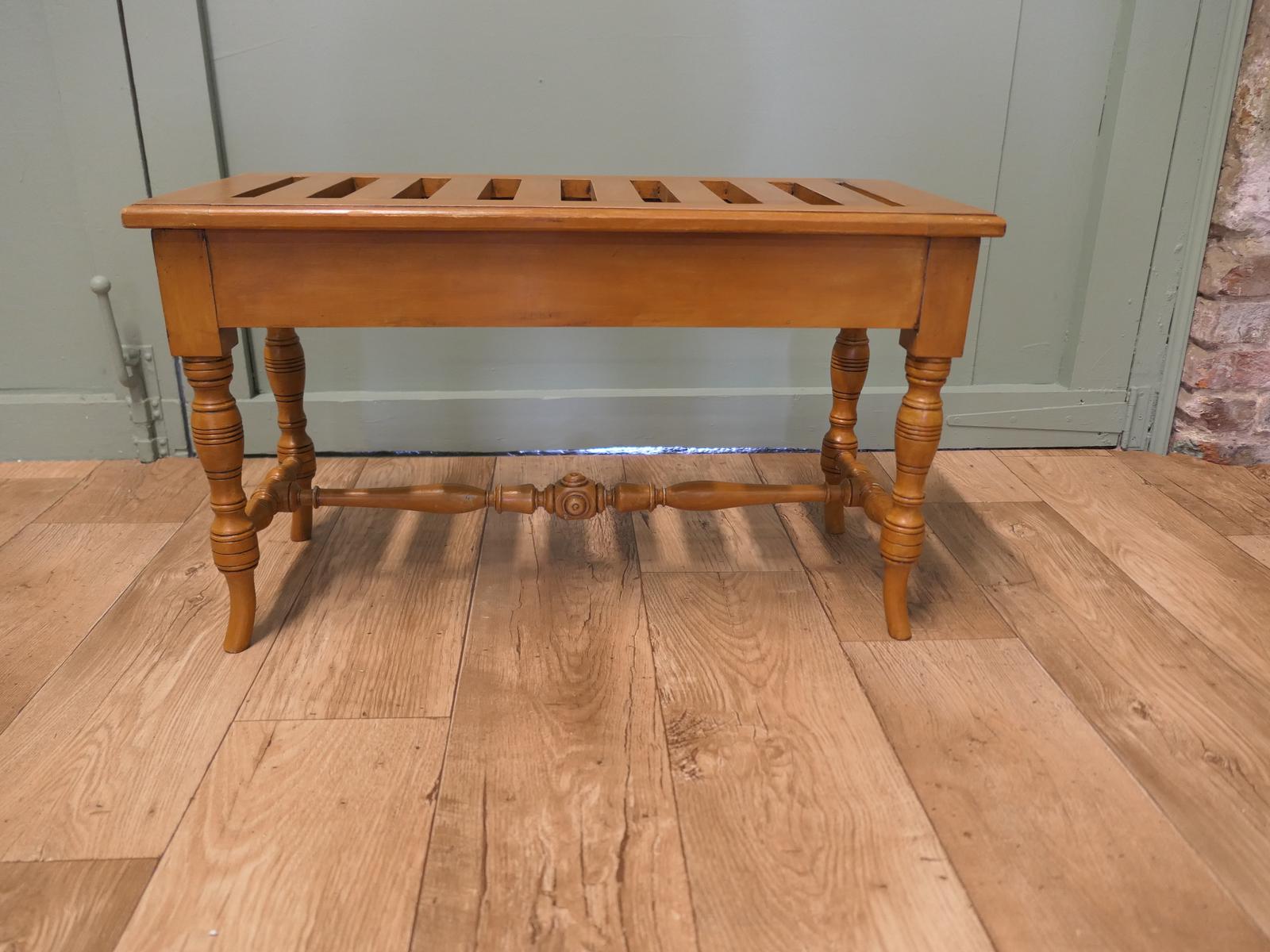 Arts & Crafts Golden Oak Luggage Rack / Suitcase Stand (1 of 6) Arts & Crafts Golden Oak Luggage Rack / Suitcase Stand (1 of 6)