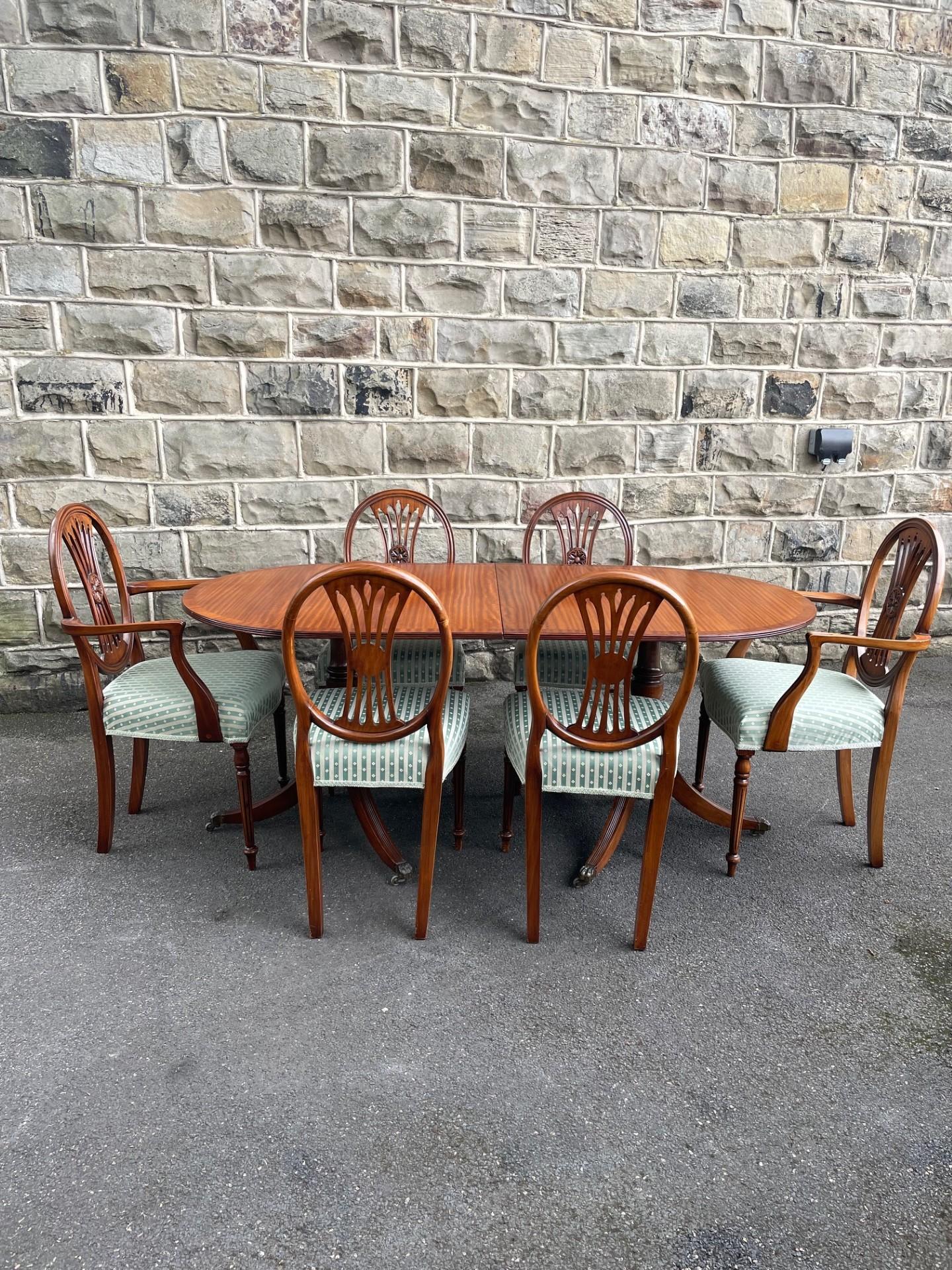 Antique Mahogany Dining Table & 6 Chairs (1 of 20)