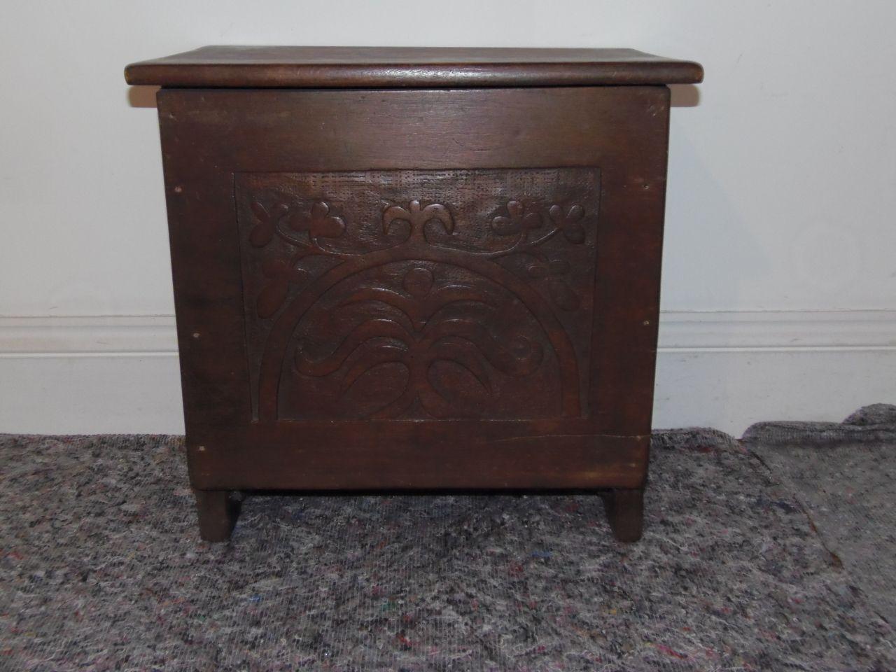 Arts & Crafts Coal Box (1 of 12)