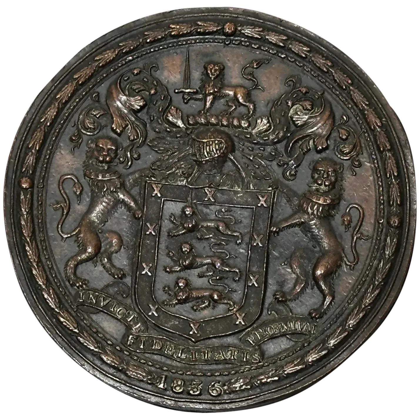 Small Royal Hereford City Coat of Arms Plaque (1 of 9) Small Royal Hereford City Coat of Arms Plaque (1 of 9)