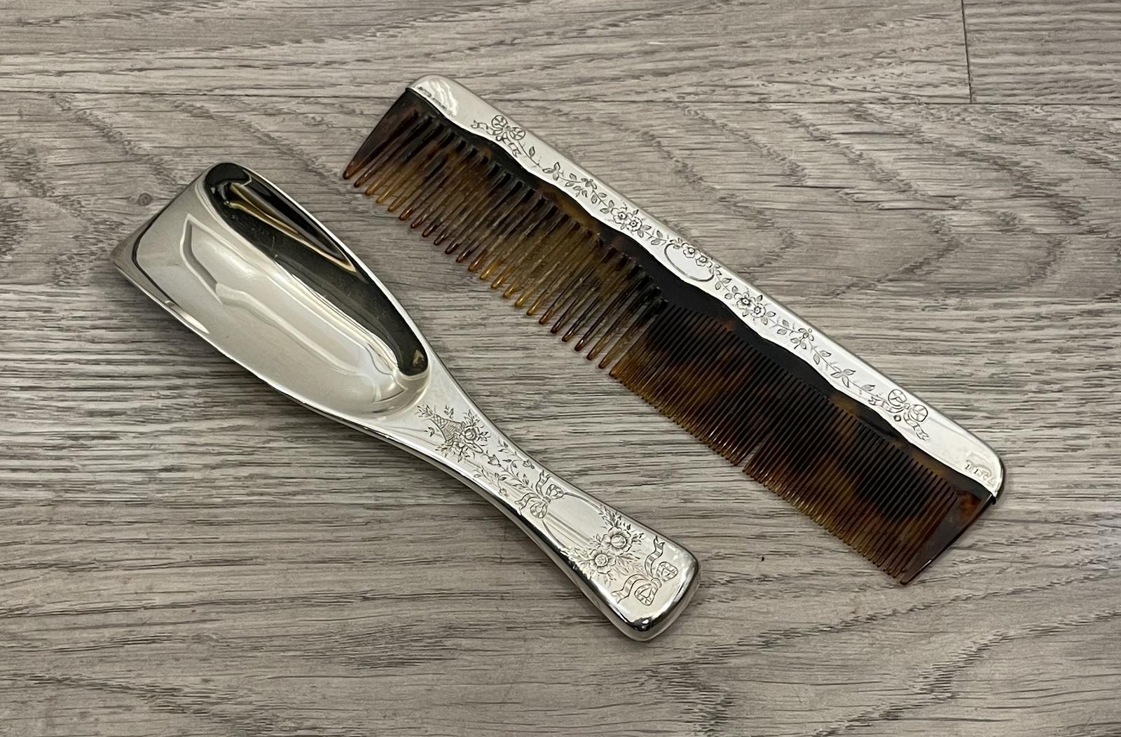 Solid Silver Shoe Horn & Comb (1 of 6) Solid Silver Shoe Horn & Comb (1 of 6)