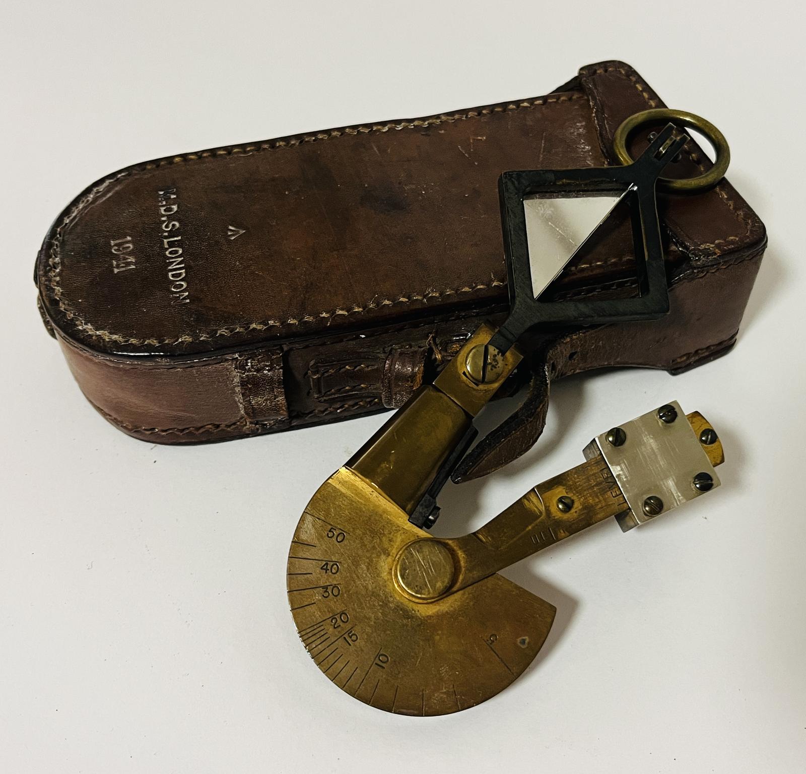 Military De Lisle Clinometer (1 of 9) Military De Lisle Clinometer (1 of 9)