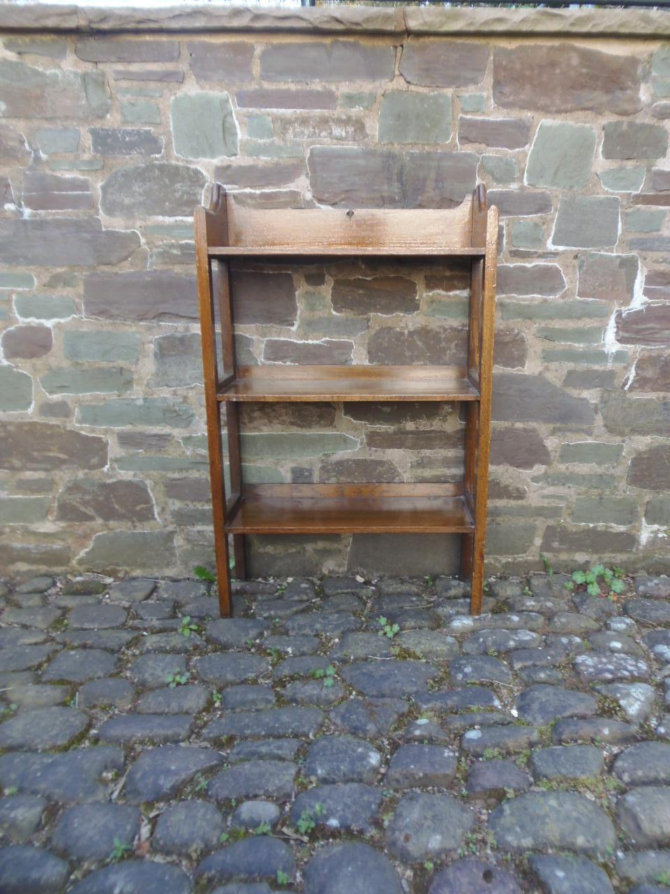 Arts & Crafts Bookshelf (1 of 7)