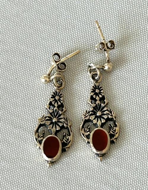 Pair of German Art Nouveau Style Silver & Carnelian Drop Earrings (1 of 5) Pair of German Art Nouveau Style Silver & Carnelian Drop Earrings (1 of 5)