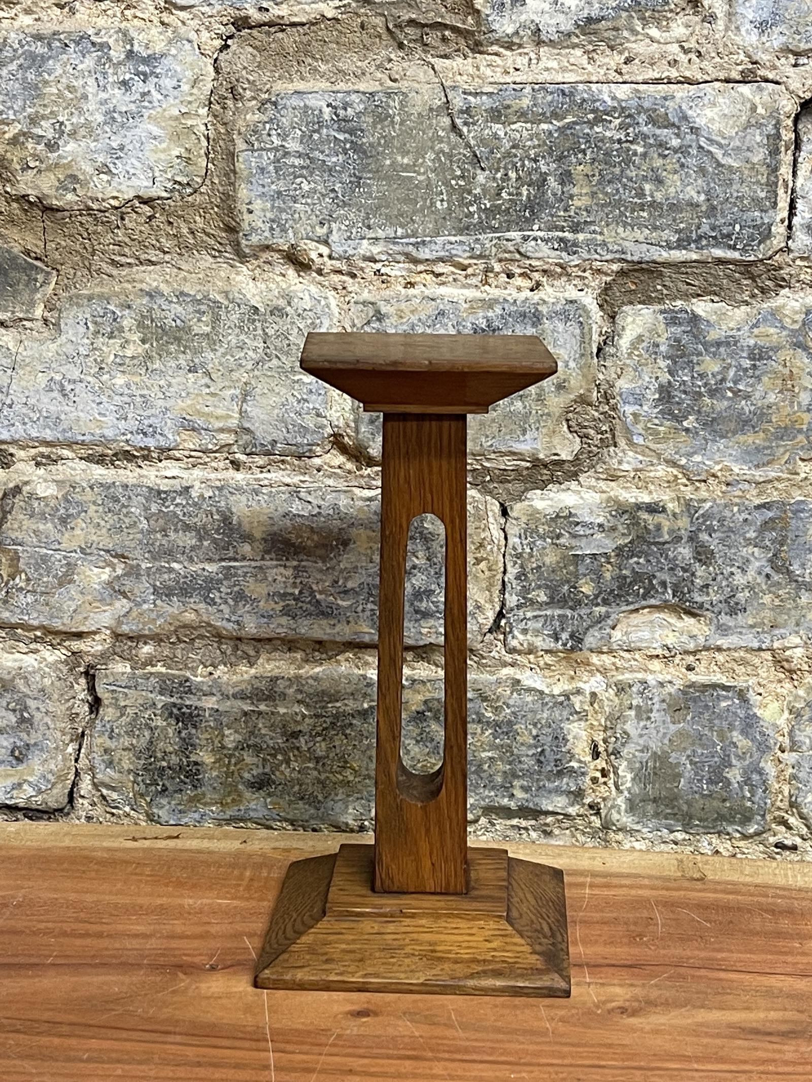 1920s Pedestal Display Stand (1 of 4)