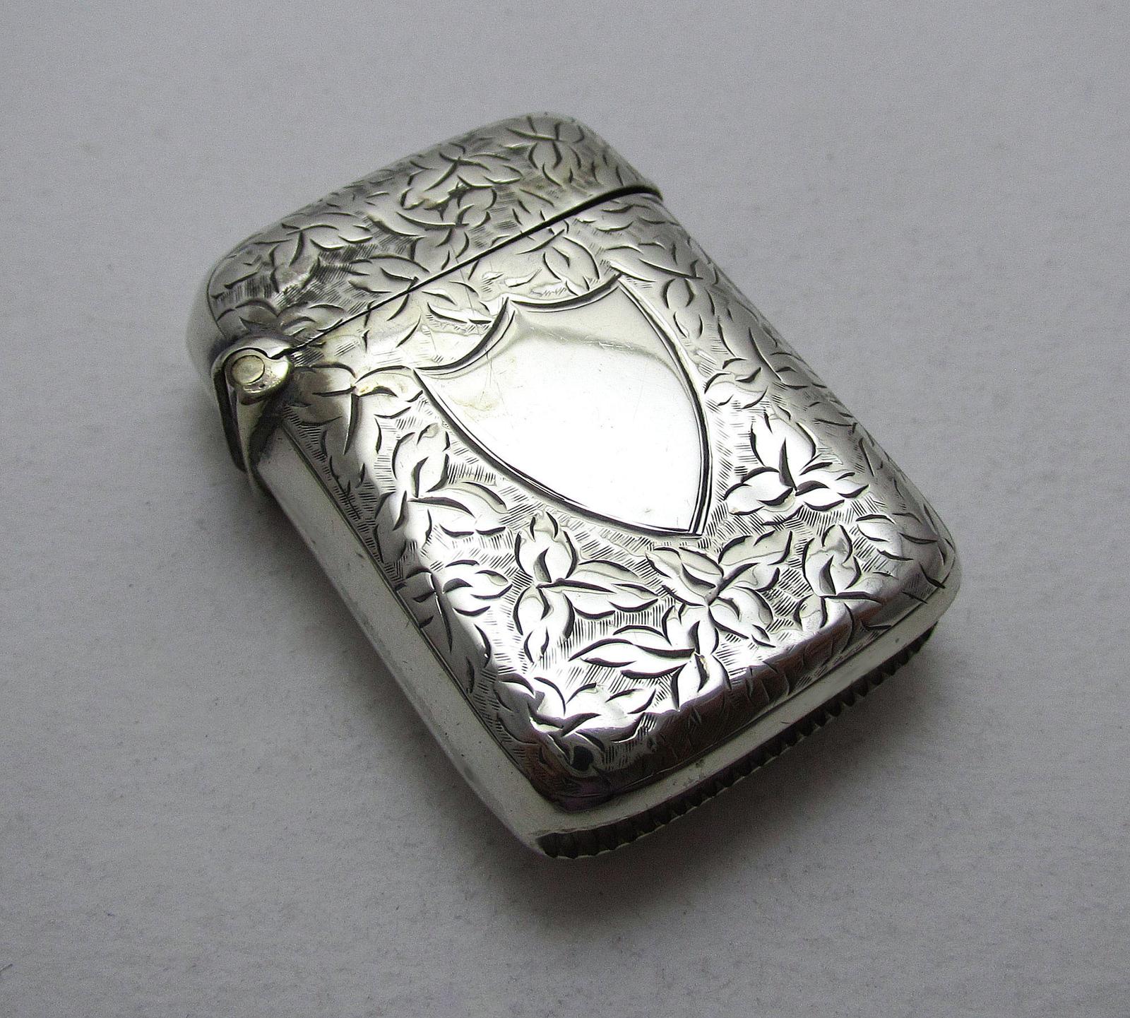 Antique Victorian 1892 Solid Sterling Silver English Small Vesta Case Match Striker Box (1 of 7) Antique Victorian 1892 Solid Sterling Silver English Small Vesta Case Match Striker Box (1 of 7)