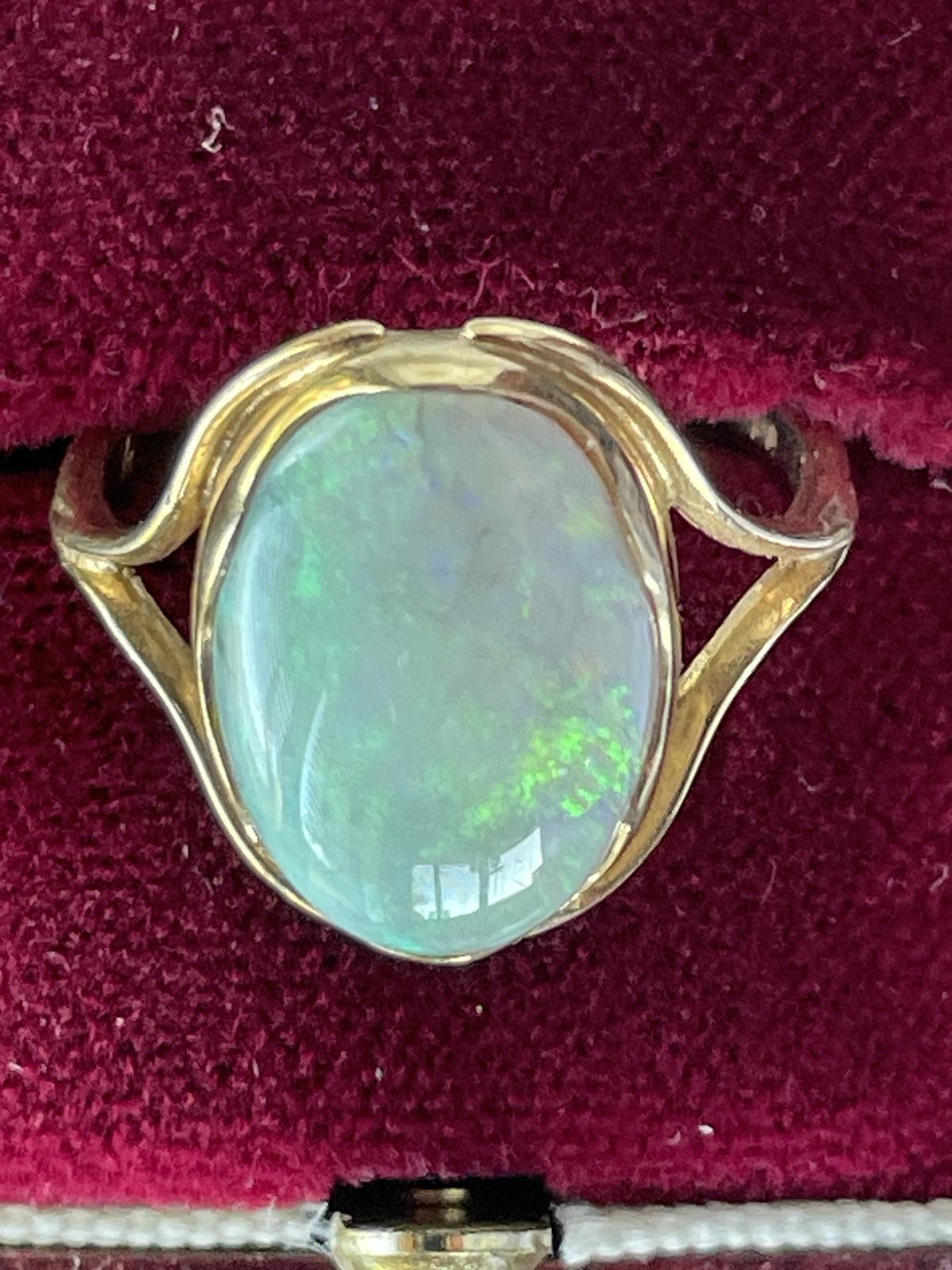 Gold and Opal Ring (1 of 4)