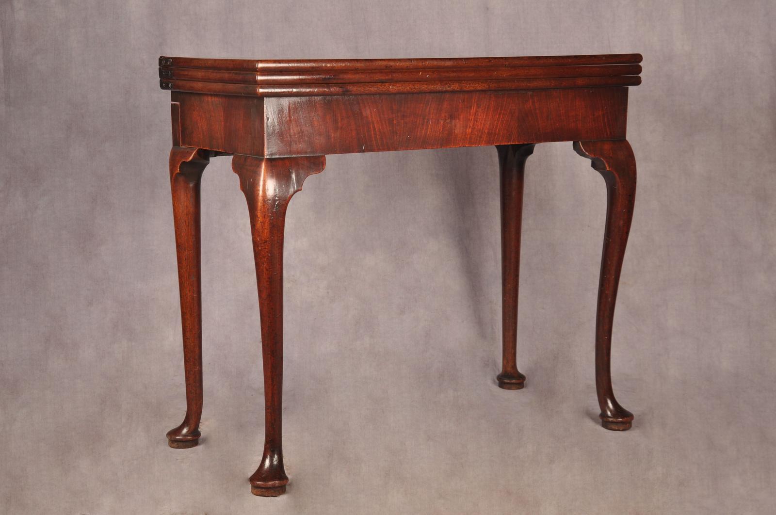 Fine 18th Century Mahogany Triple Top Card Table (1 of 22) Fine 18th Century Mahogany Triple Top Card Table (1 of 22)