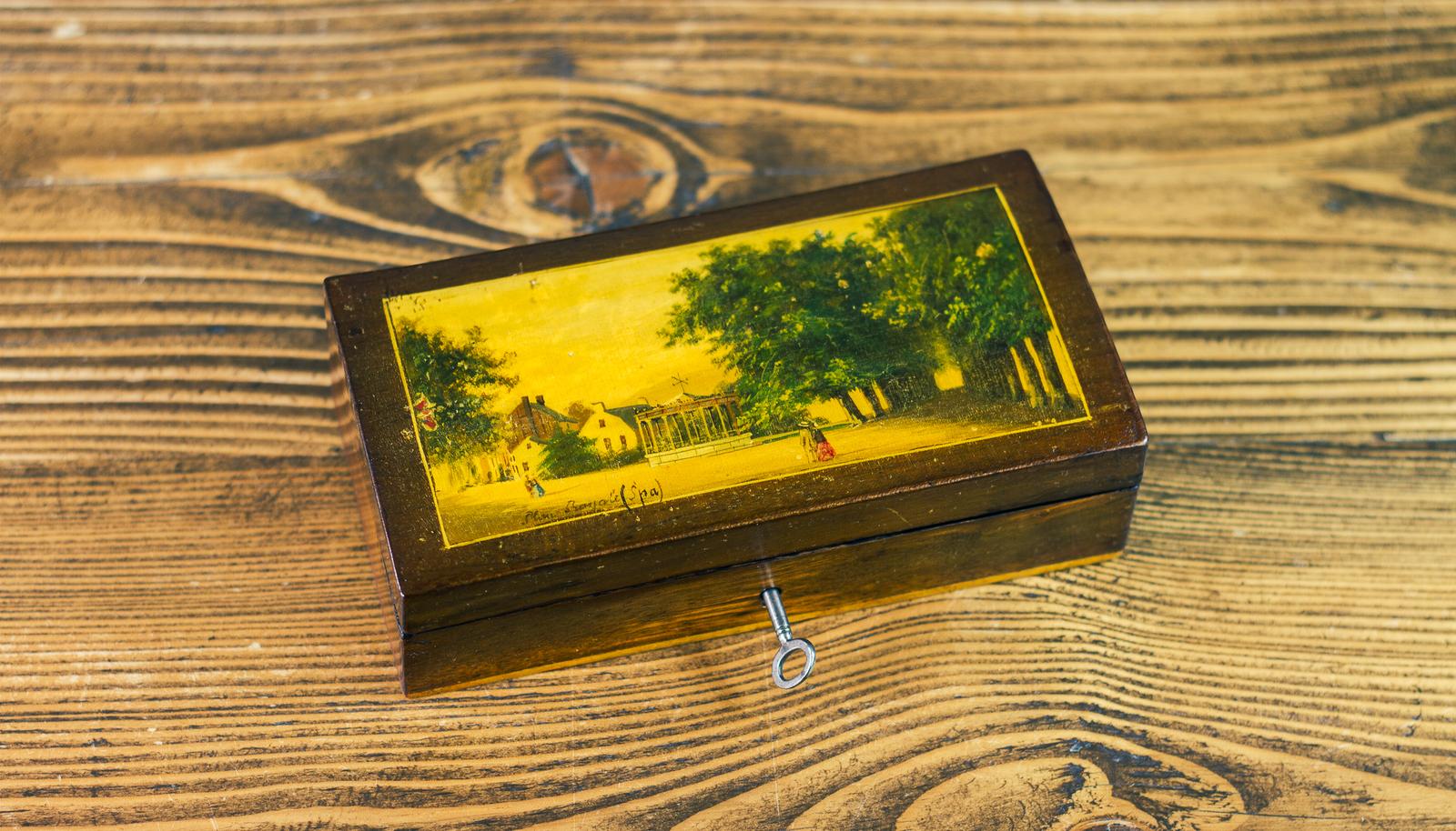 Hand Painted French Table Box c.1920 (1 of 7)