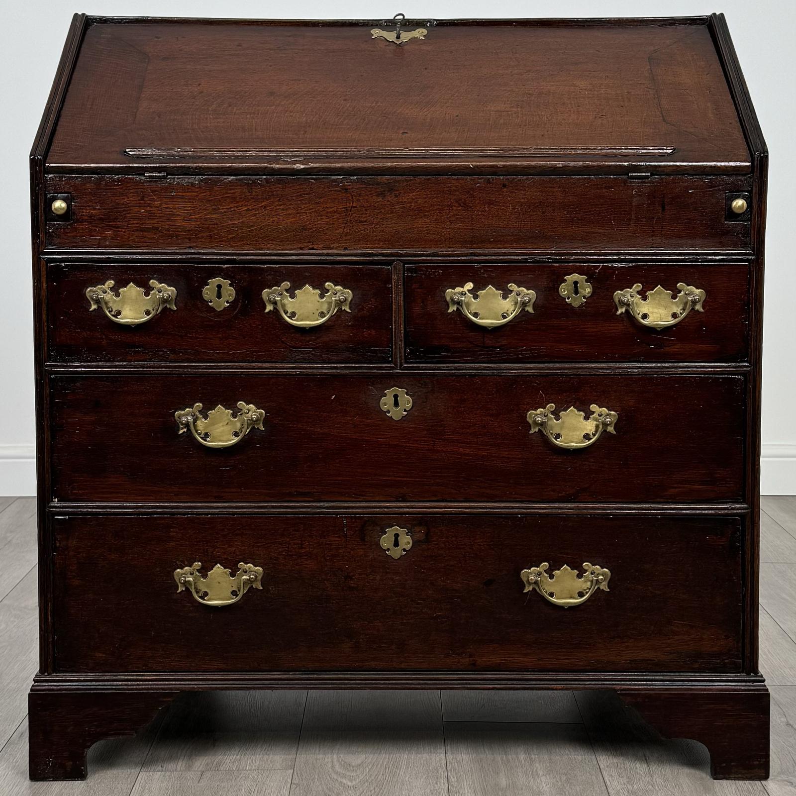 Antique 17th Century Bureau Of Finest Quality In Oak (1 of 13)