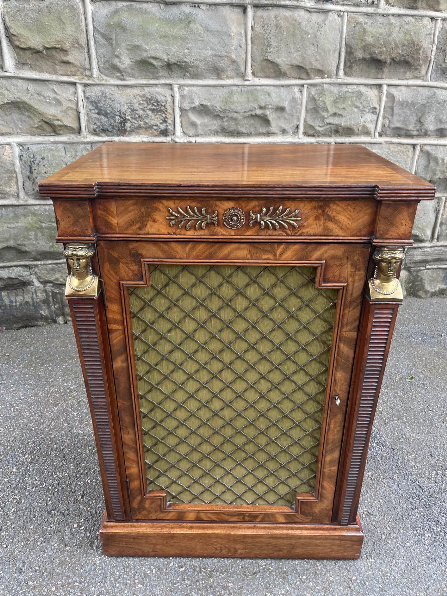 Antique Mahogany Small Open Side Cabinet (1 of 11) Antique Mahogany Small Open Side Cabinet (1 of 11)