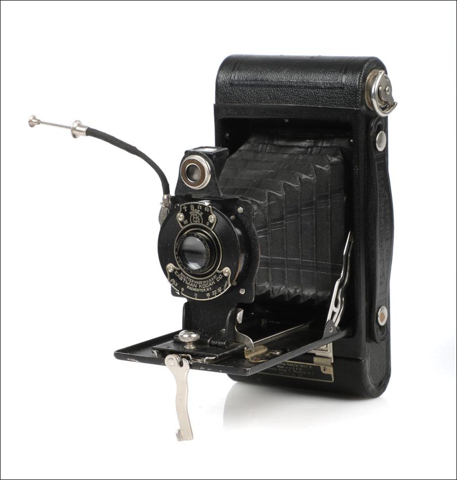 Antique Kodak Folding Hawk-eye No. 2 Model B Black Camera. USA, 1930-1934 (1 of 14)