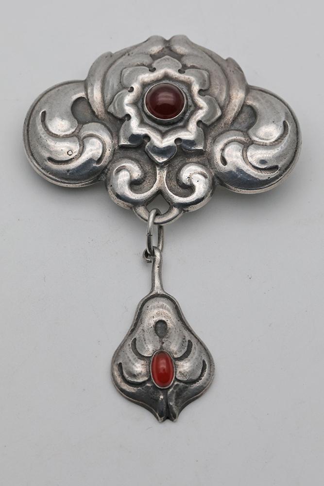 Marius Hammer Silver Brooch, Skønvirke with Amber (1 of 2)