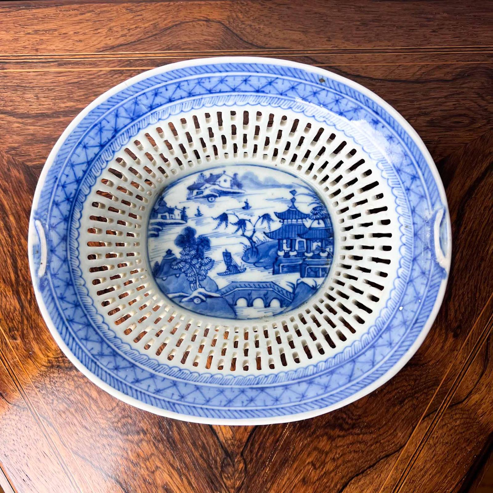 Chinese Export Ware Blue & White Chestnut Basket (1 of 12)