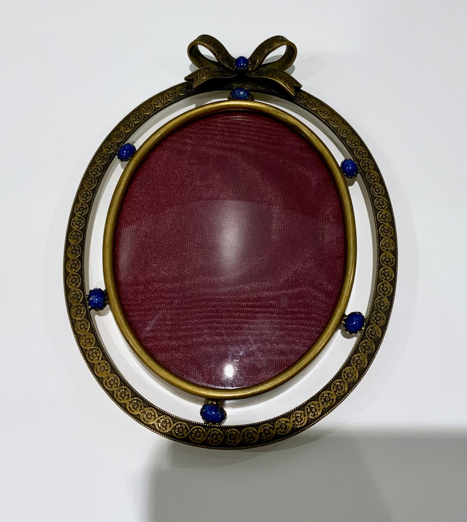 Item Main Image Item Main Image