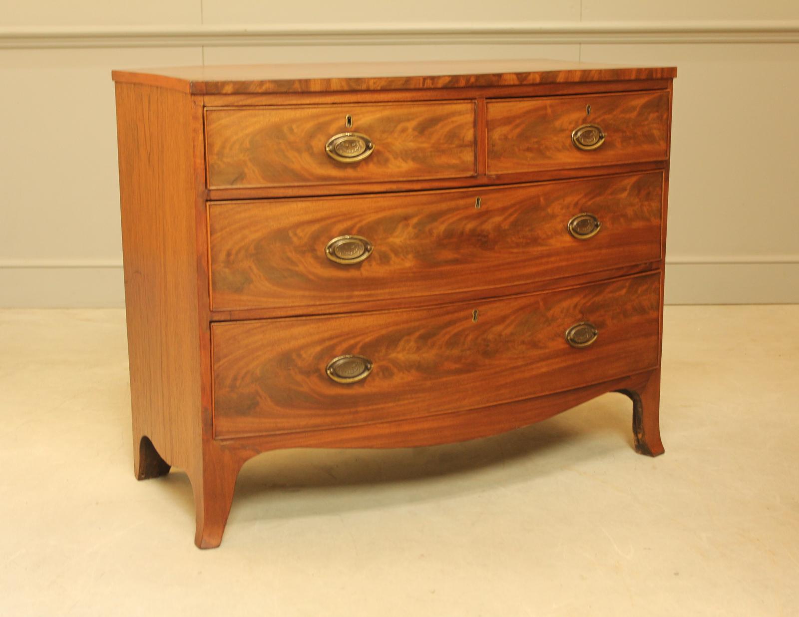 Regency Mahogany Bow Fronted Chest of Drawers (1 of 11)