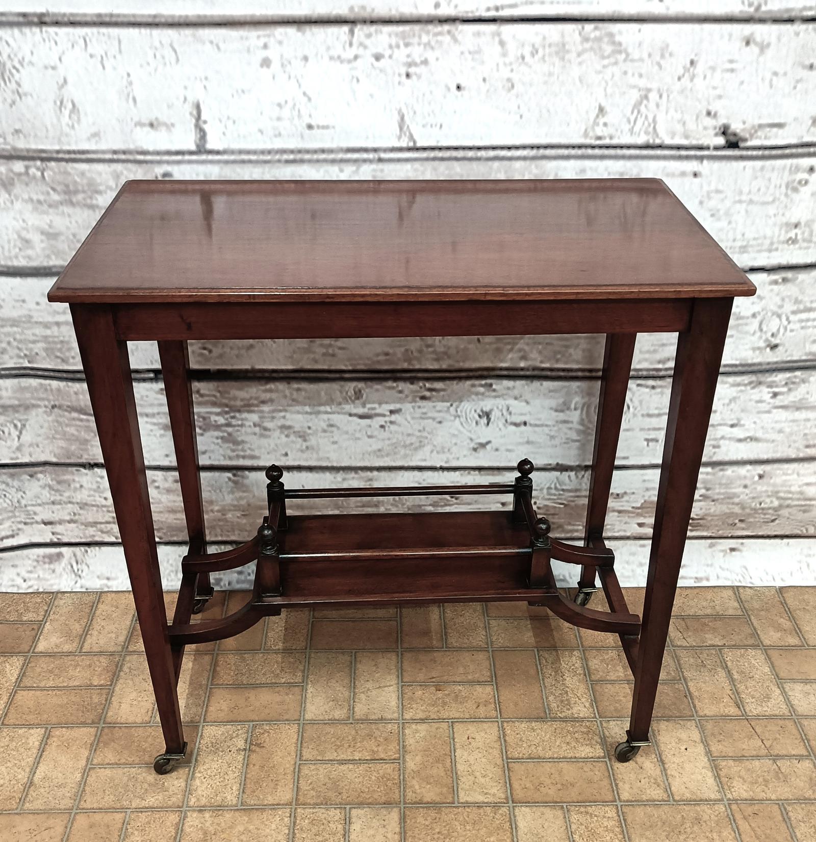 American Black Walnut Side Table (1 of 5)