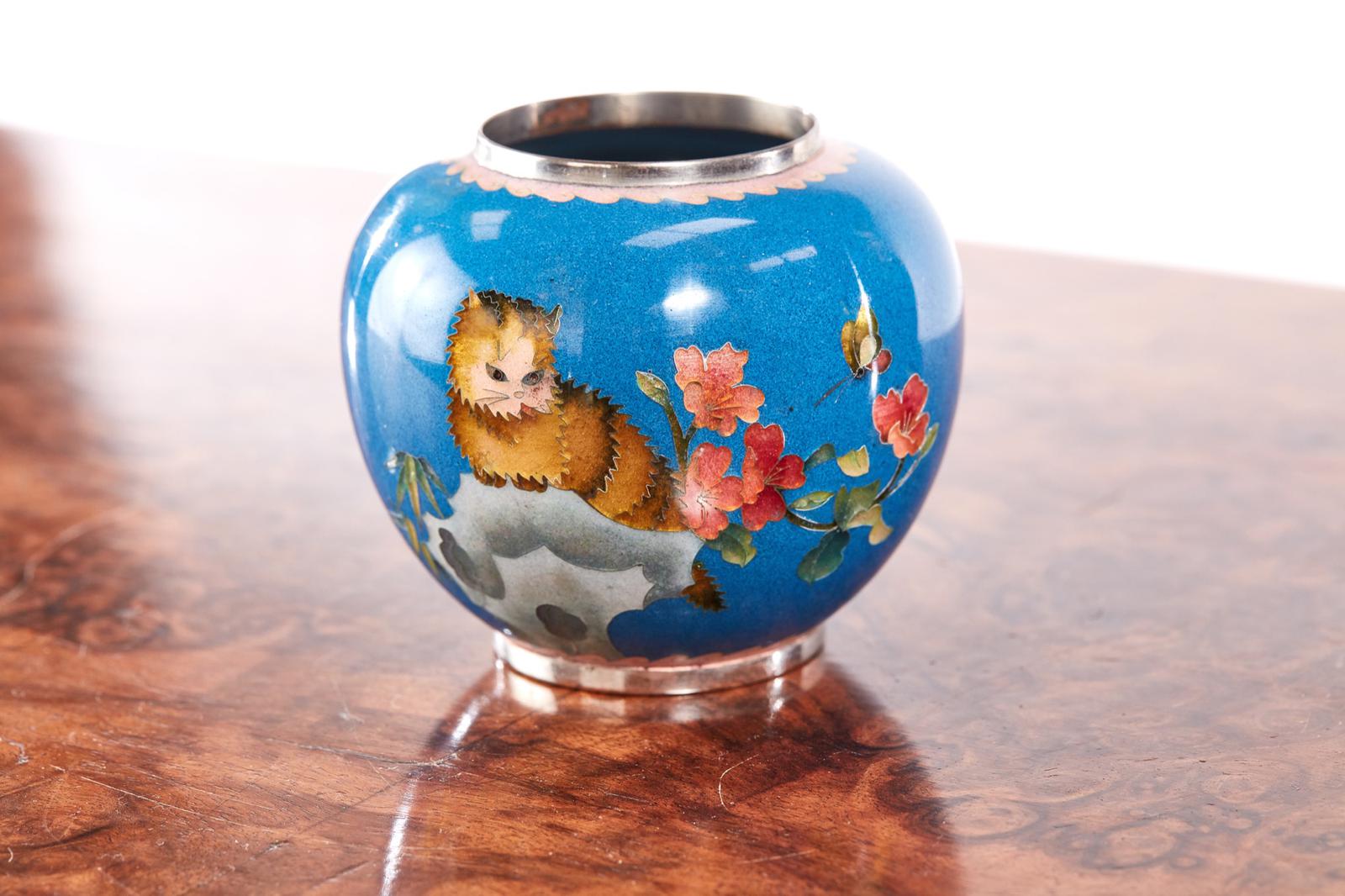 Quality Antique Miniature Chinese Cloisonne Vase (1 of 3) Quality Antique Miniature Chinese Cloisonne Vase (1 of 3)