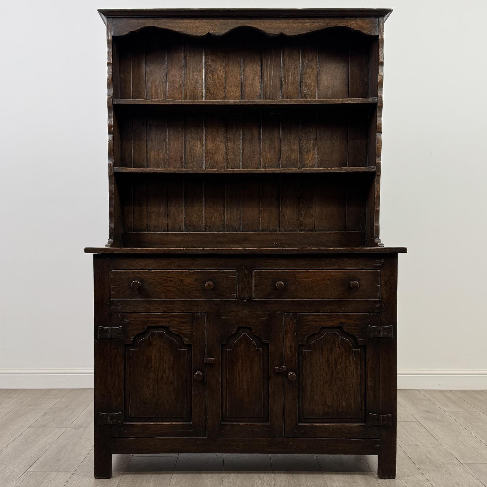 Antique 20th Century Good Quality Welsh Dresser In Oak (1 of 12) Antique 20th Century Good Quality Welsh Dresser In Oak (1 of 12)
