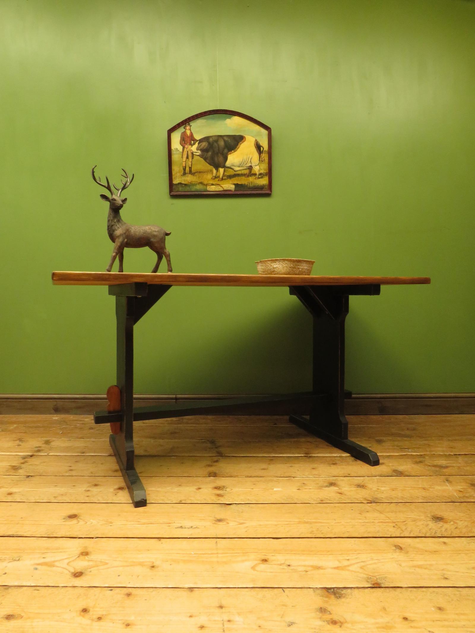 Restored Vintage Refectory Style Dining or Kitchen Table Set on Pegged Base (1 of 29)