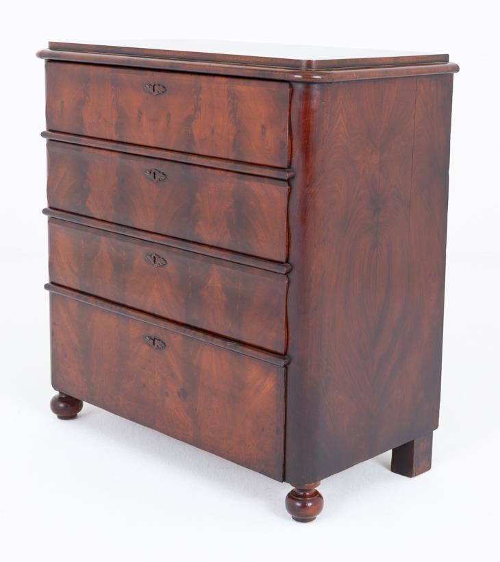 Biedermeier Mahogany Chest of Drawers (1 of 8) Biedermeier Mahogany Chest of Drawers (1 of 8)