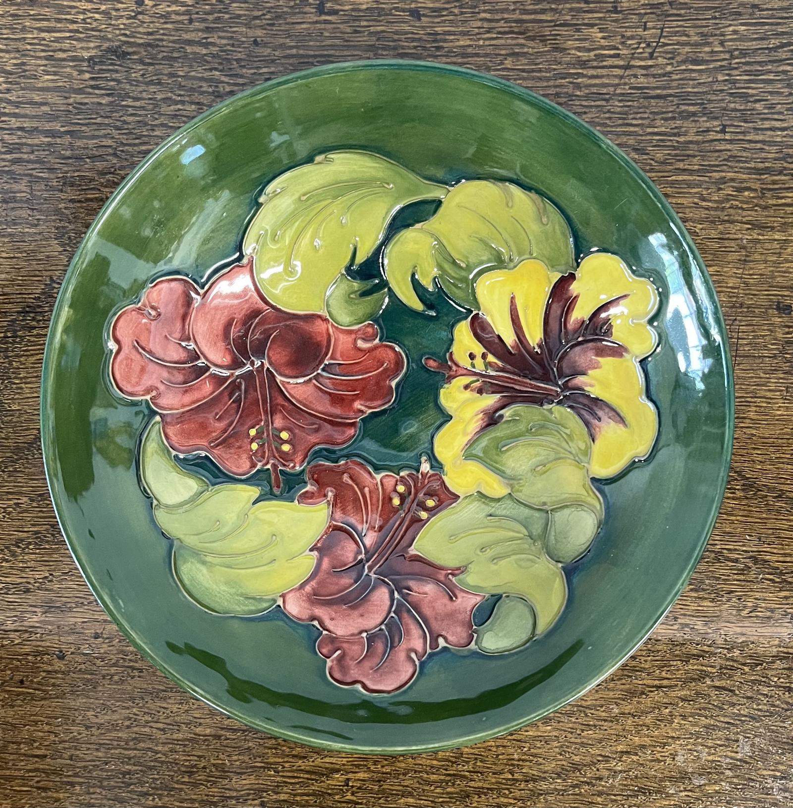 Moorcroft Pottery “Hibiscus (Green)” Patterned Dish (1 of 3)