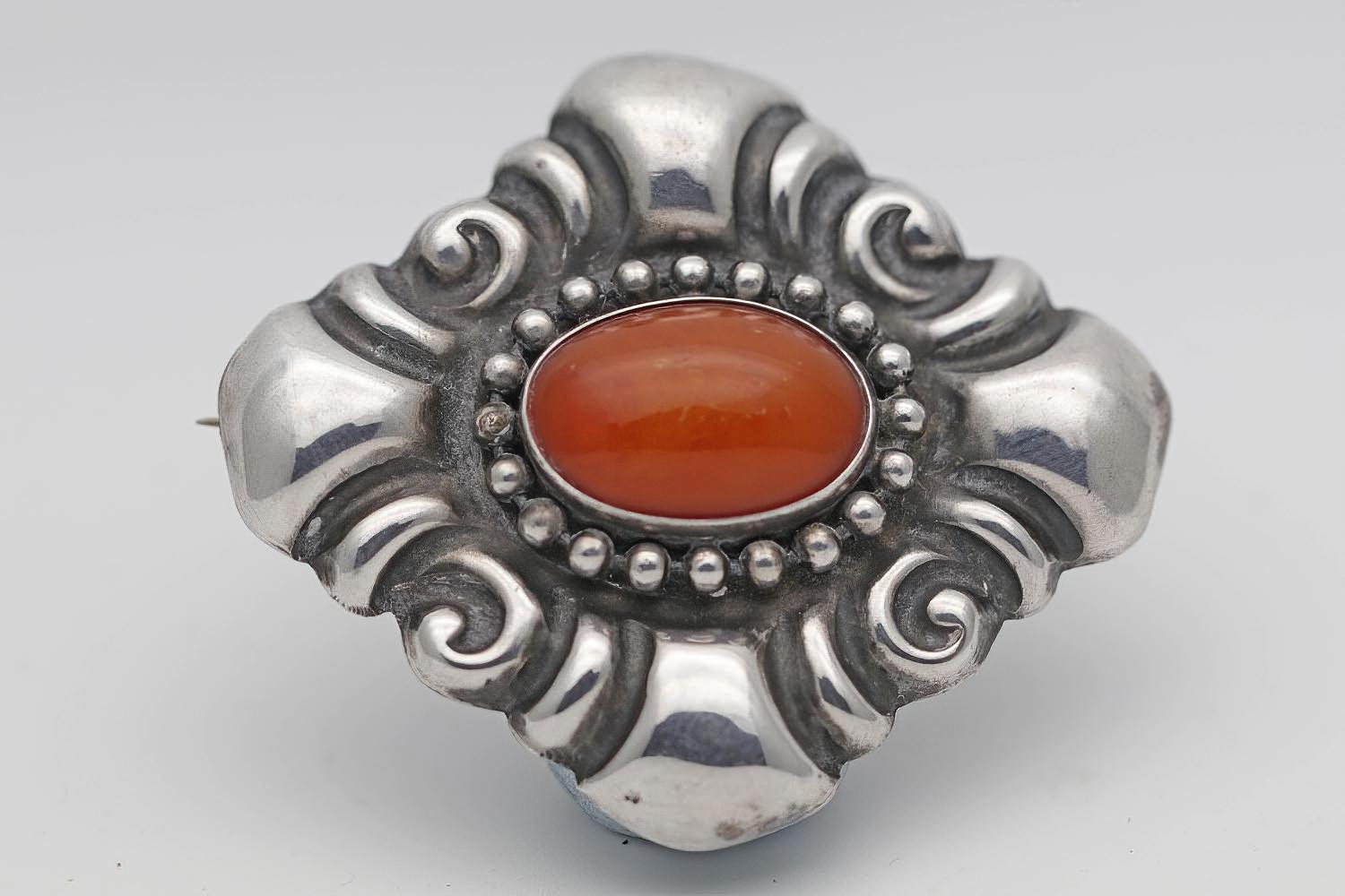 Danish Silver & Amber Brooch Skonvirke (1 of 2) Danish Silver & Amber Brooch Skonvirke (1 of 2)