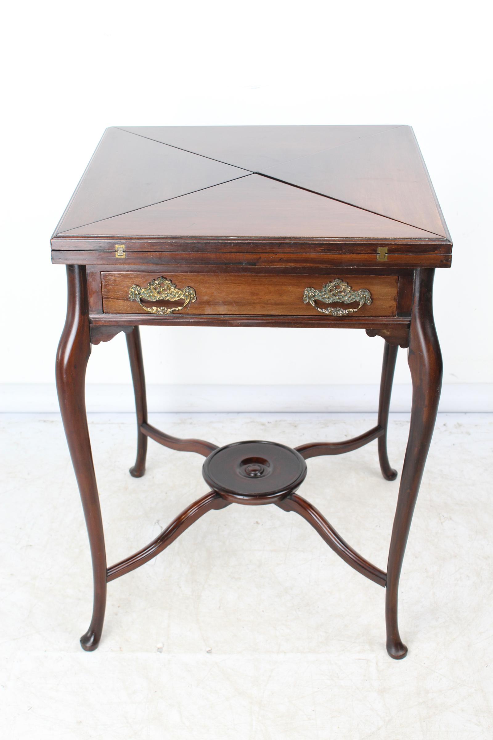 A Victorian Mahogany Envelope Card Table (1 of 13) A Victorian Mahogany Envelope Card Table (1 of 13)