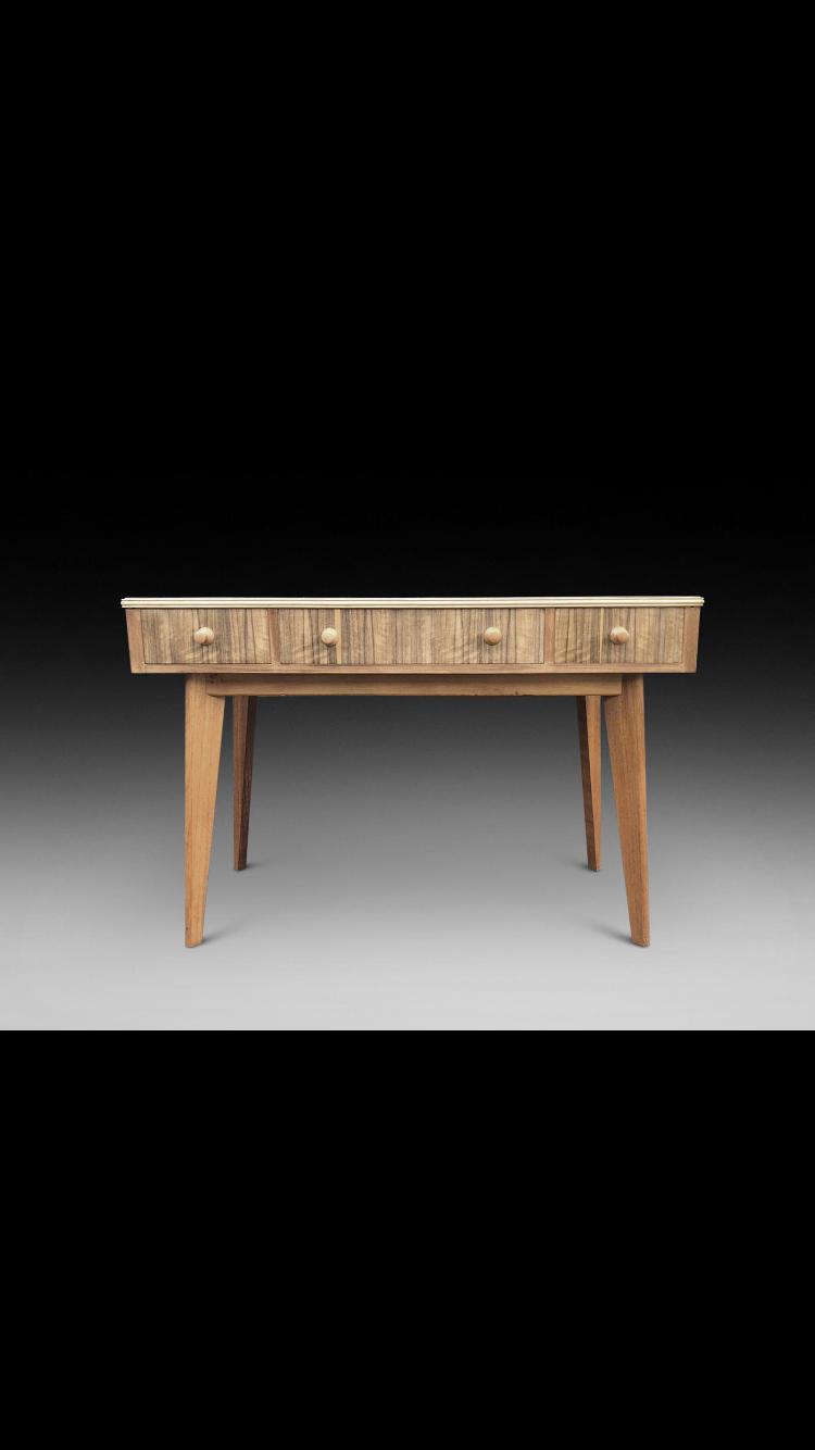 Morris of Glasgow Writing Table (1 of 3) Morris of Glasgow Writing Table (1 of 3)