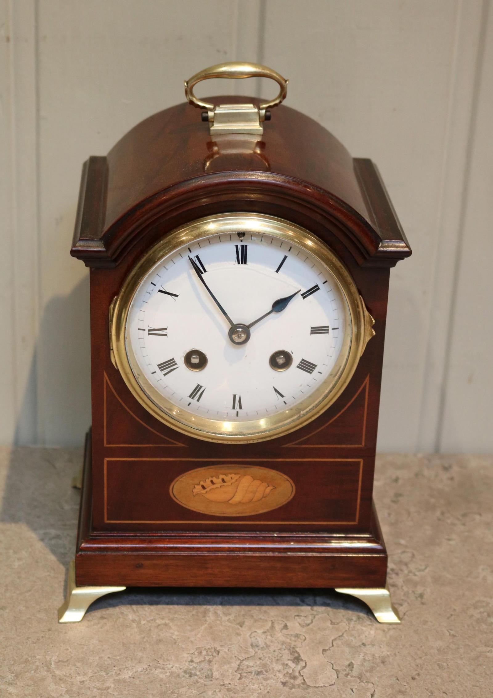 Small Mahogany & Inlay Mantel Clock (1 of 12) Small Mahogany & Inlay Mantel Clock (1 of 12)