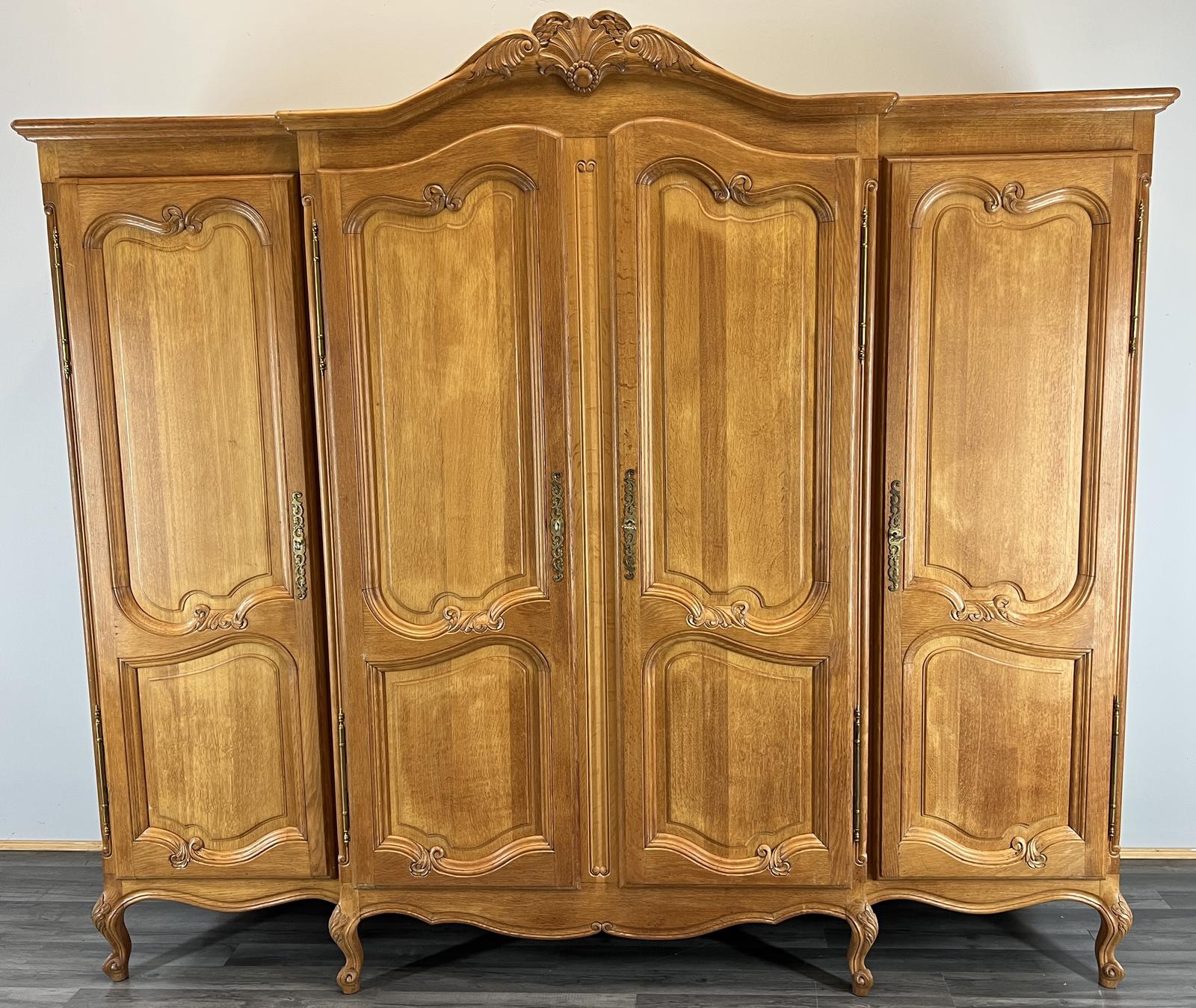 Wardrobe Vintage French Louis XVI Oak 4 Door Armoire (1 of 14) Wardrobe Vintage French Louis XVI Oak 4 Door Armoire (1 of 14)