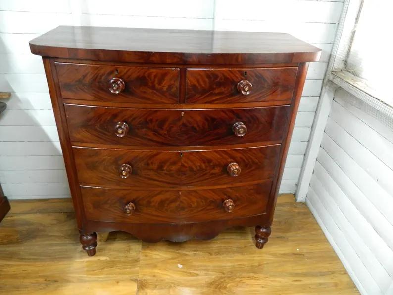 Flame Mahogany Bow Front Chest of Drawers (1 of 13) Flame Mahogany Bow Front Chest of Drawers (1 of 13)